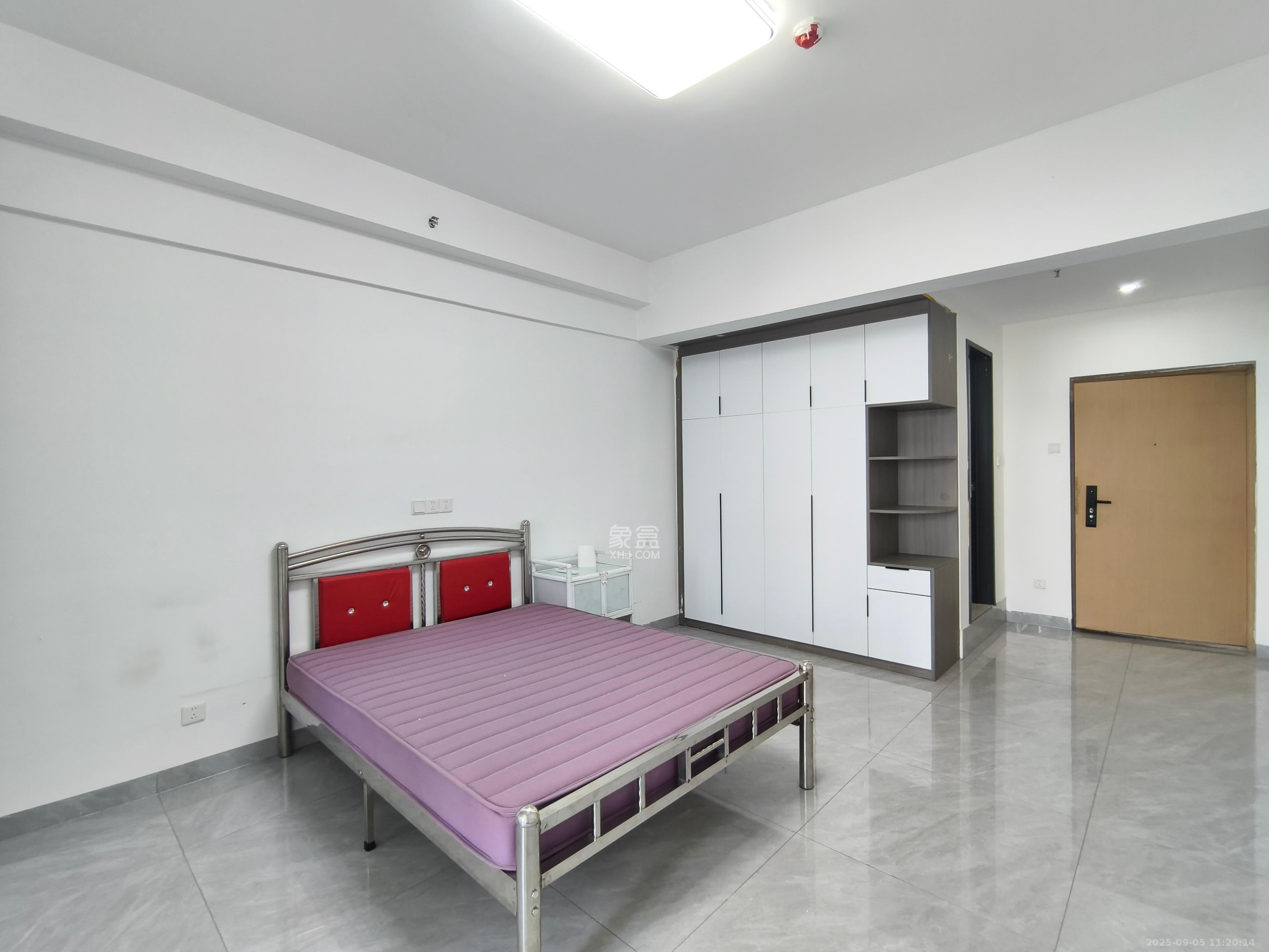 水渡河市场(海鲜市场) 1室1厅1卫 1200.0元/月 水渡河市场(海鲜市场) 1室1厅1卫 1200.0元/月室内图