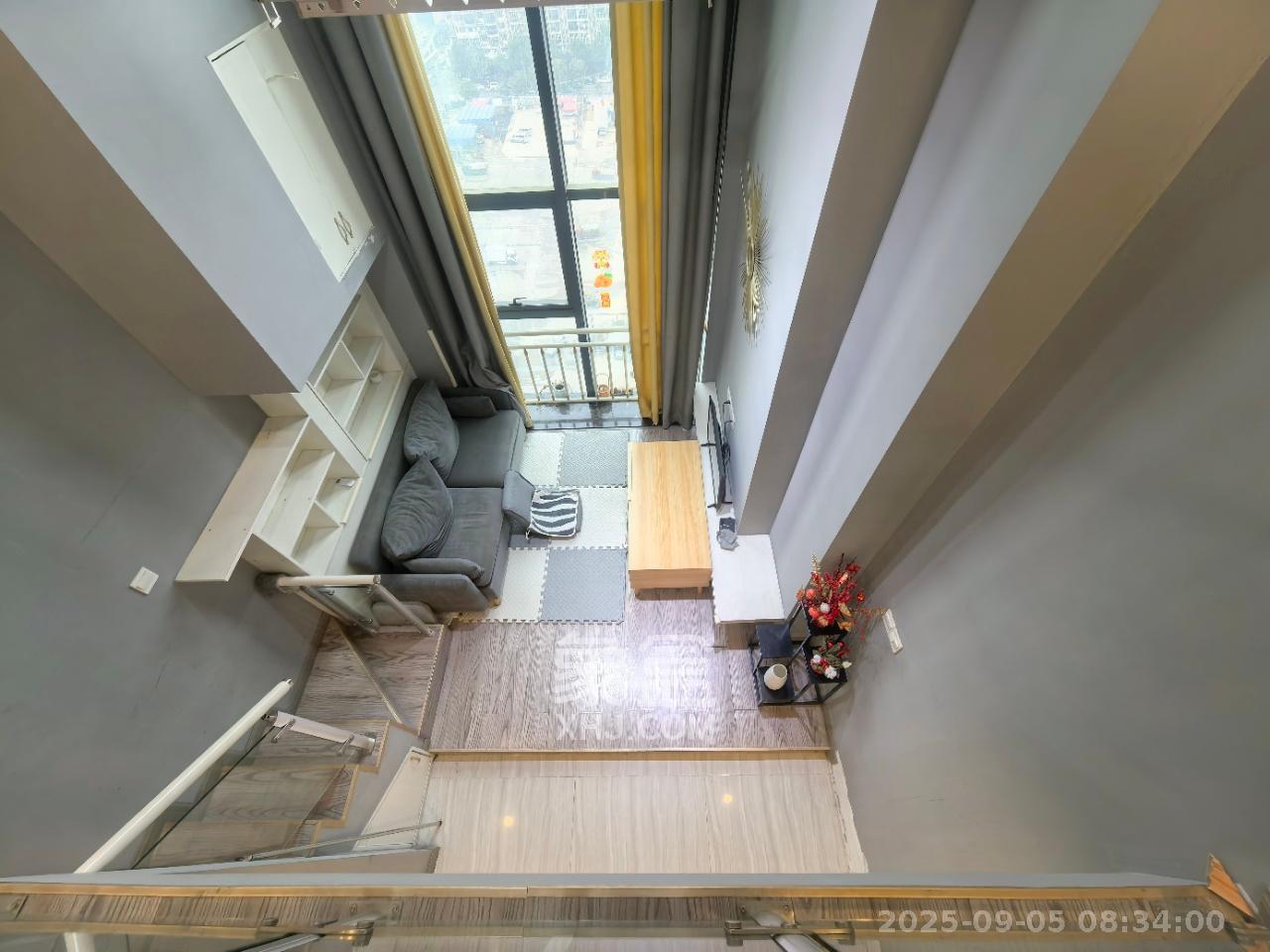 东盈商业广场(华泉城市广场)  1室1厅1卫    2300.0元/月 东盈商业广场(华泉城市广场)  1室1厅1卫    2300.0元/月室内图