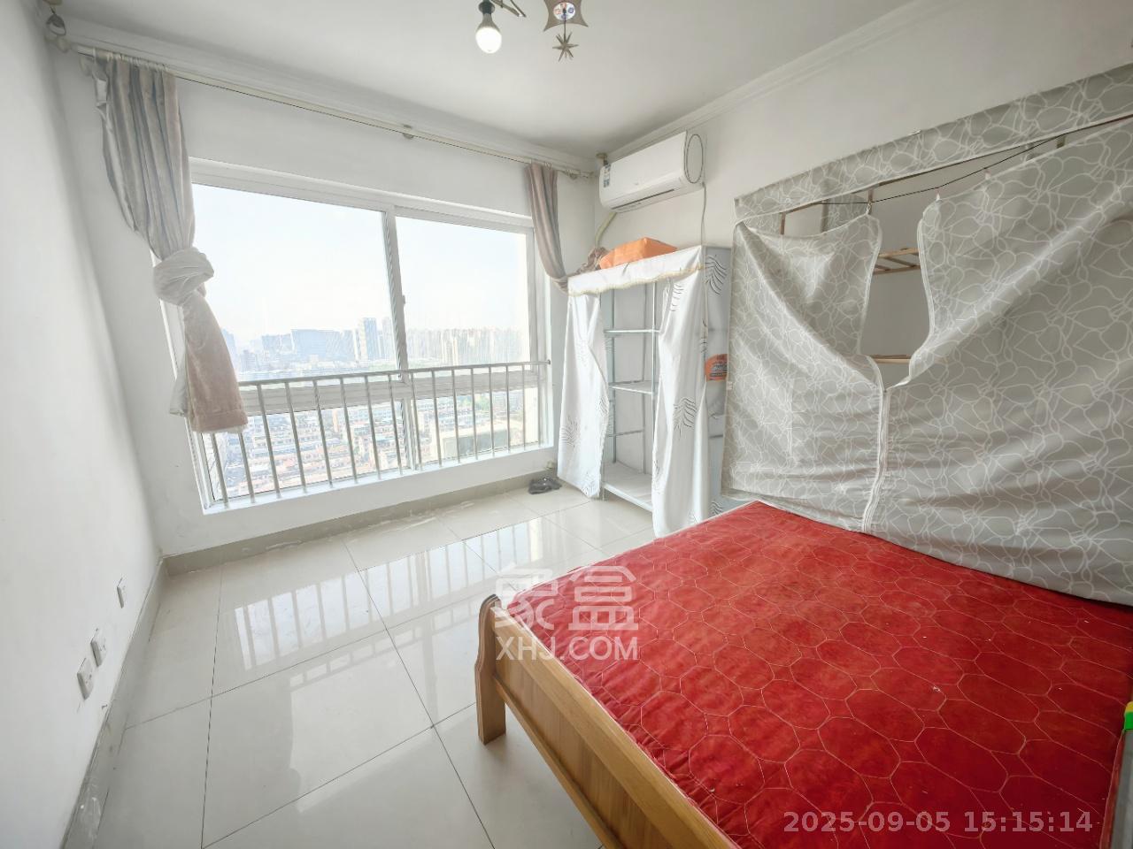 晶华美地 2室2厅1卫 1200.0元/月 晶华美地 2室2厅1卫 1200.0元/月室内图