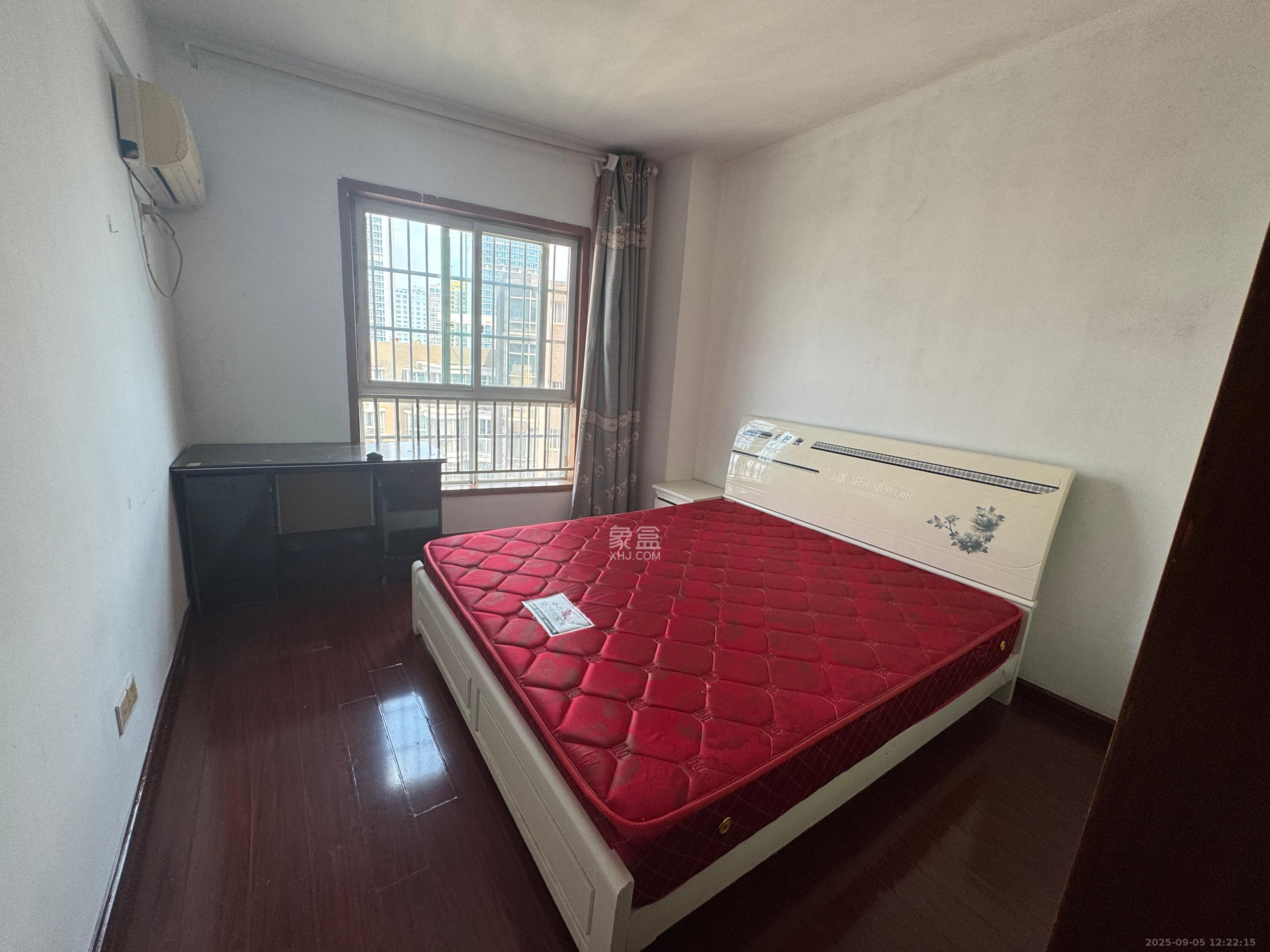 未来现代城  3室2厅1卫    1650.0元/月 未来现代城  3室2厅1卫    1650.0元/月室内图