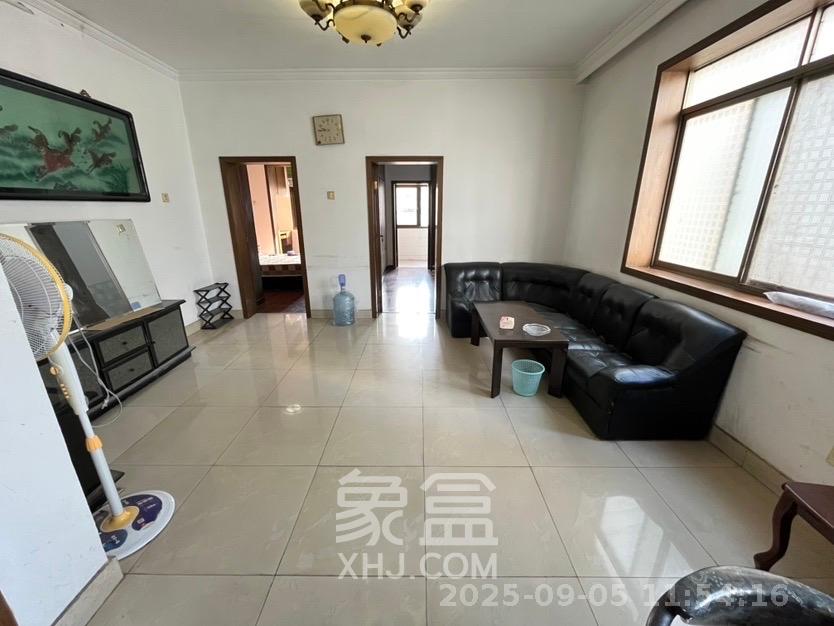 造纸厂宿舍 2室2厅1卫 1200.0元/月 造纸厂宿舍 2室2厅1卫 1200.0元/月室内图