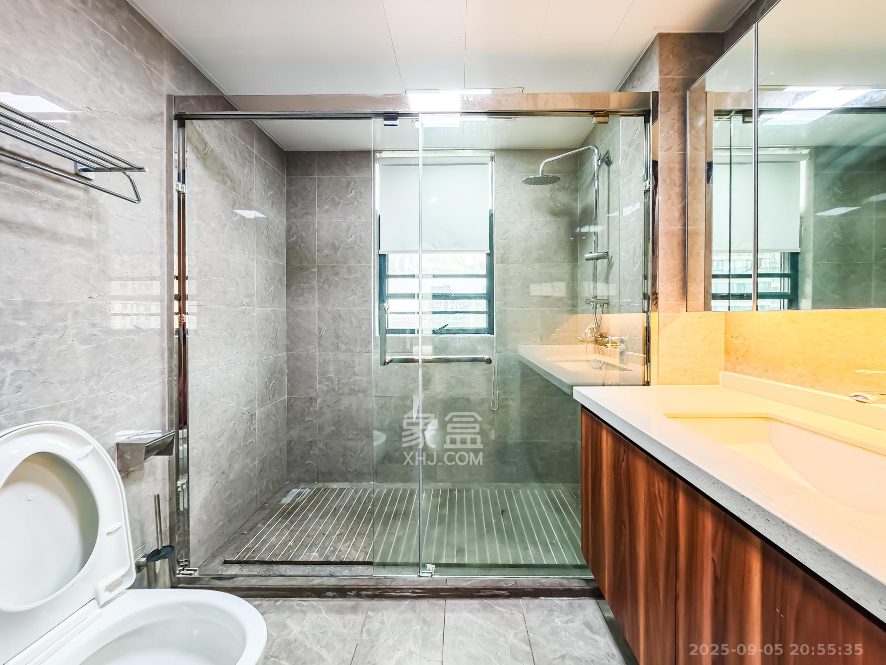 长沙万境潇湘  4室2厅2卫    158.0万 长沙万境潇湘  4室2厅2卫    158.0万卫生间