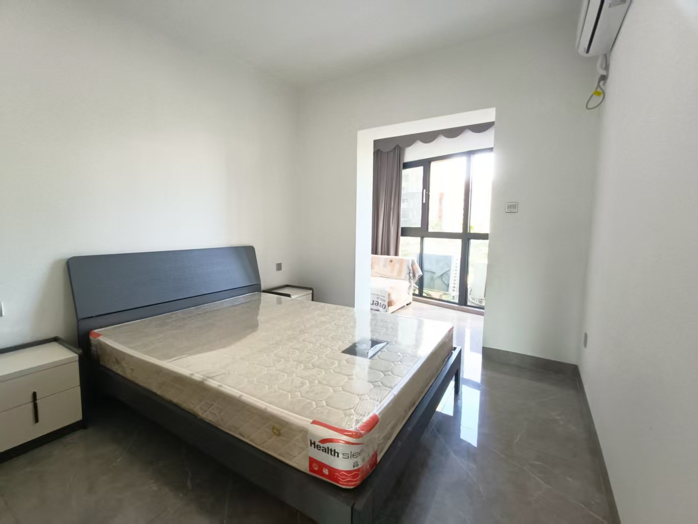 滨海豪庭 3室2厅2卫 5300.0元/月 滨海豪庭 3室2厅2卫 5300.0元/月室内图