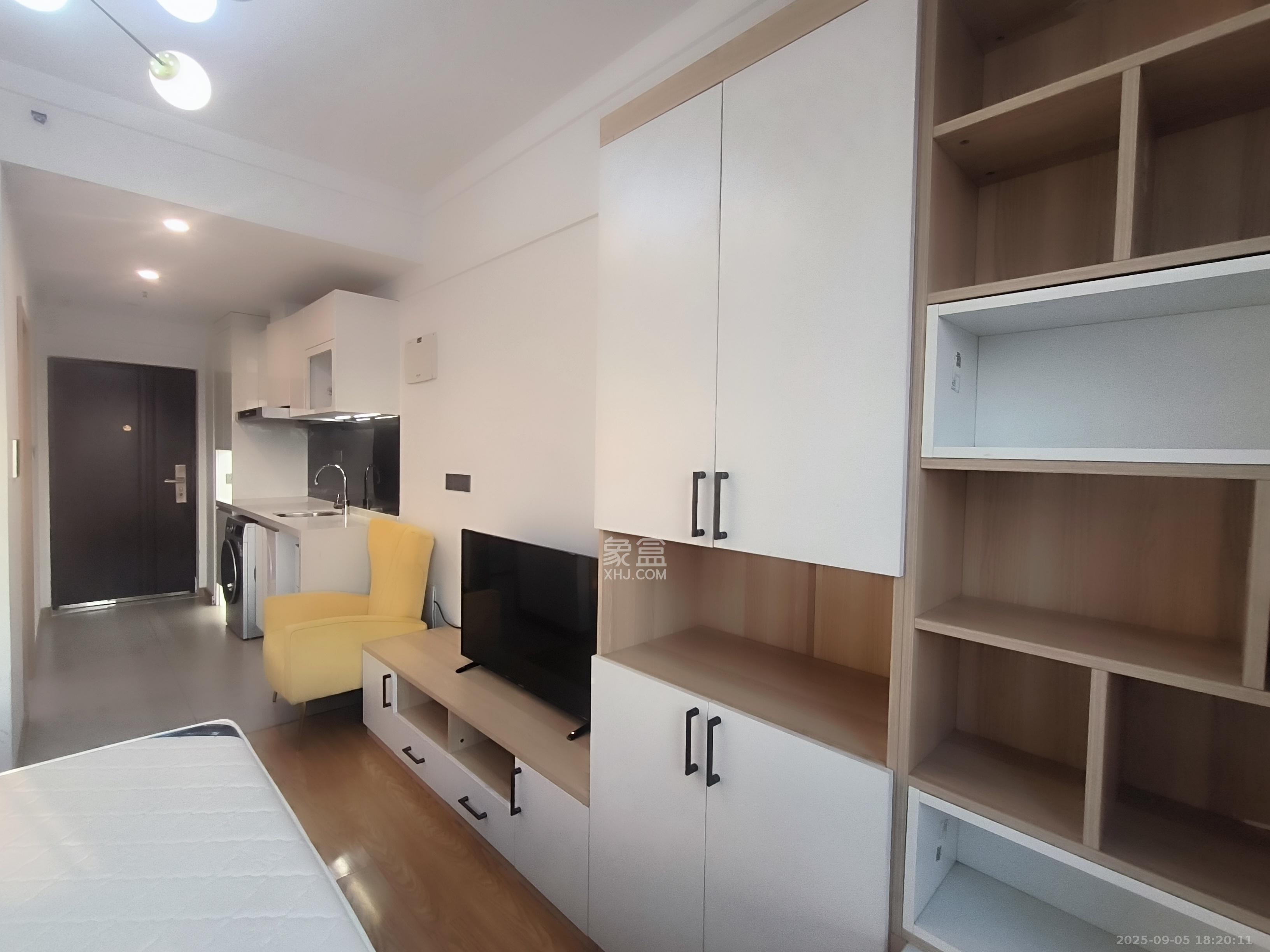 阳光城檀悦  1室1厅1卫    1900.0元/月室内图