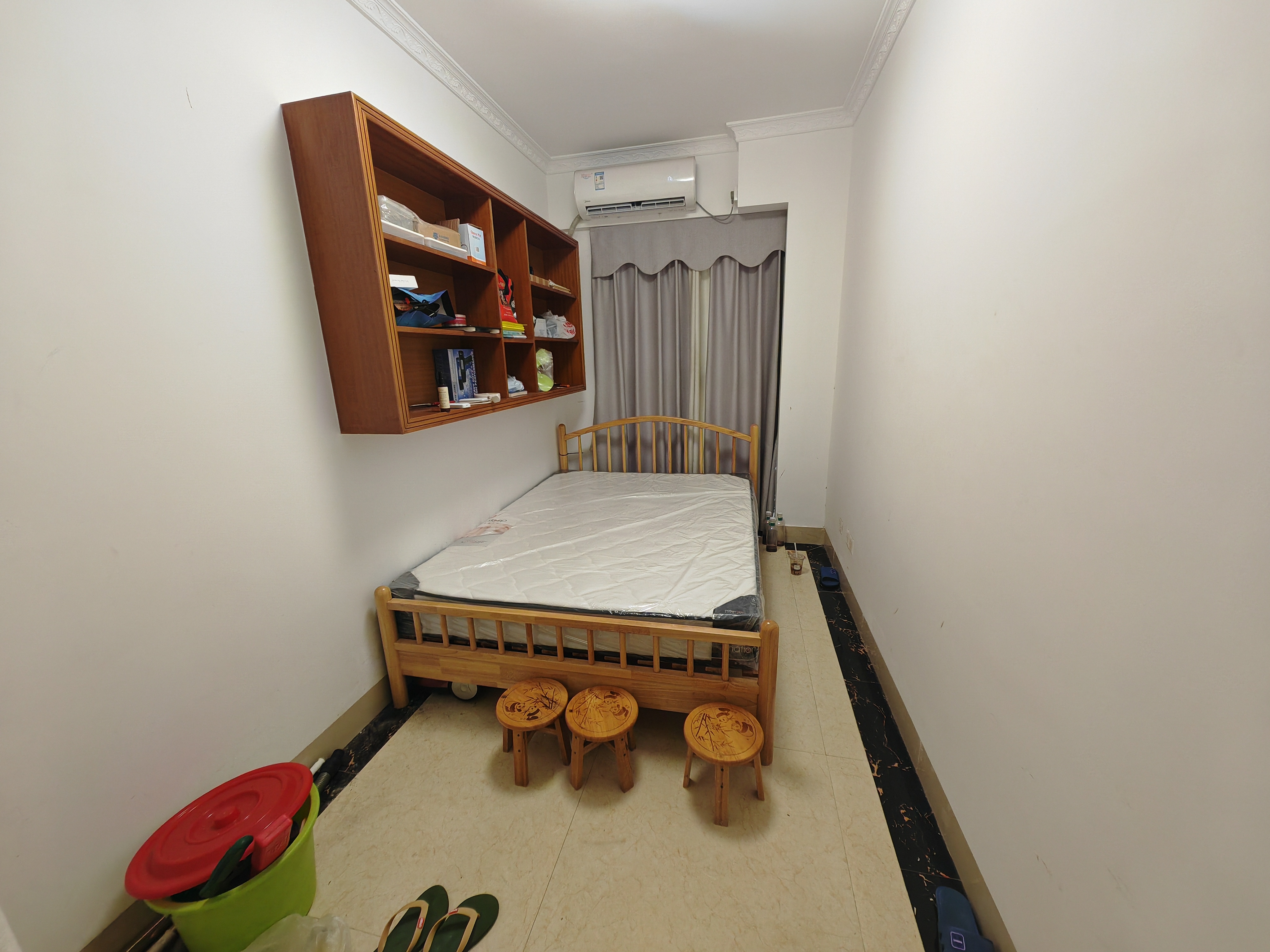 香江豪庭 3室2厅2卫 2500.0元/月 香江豪庭 3室2厅2卫 2500.0元/月室内图