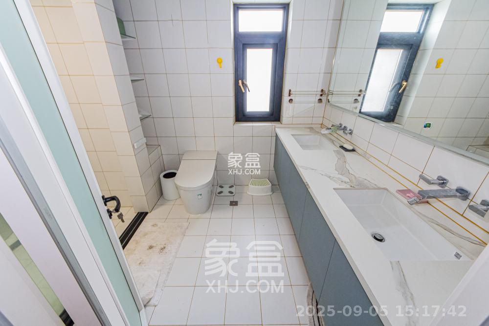 北辰三角洲C3区 4室2厅2卫 11000.0元/月 北辰三角洲C3区 4室2厅2卫 11000.0元/月室内图