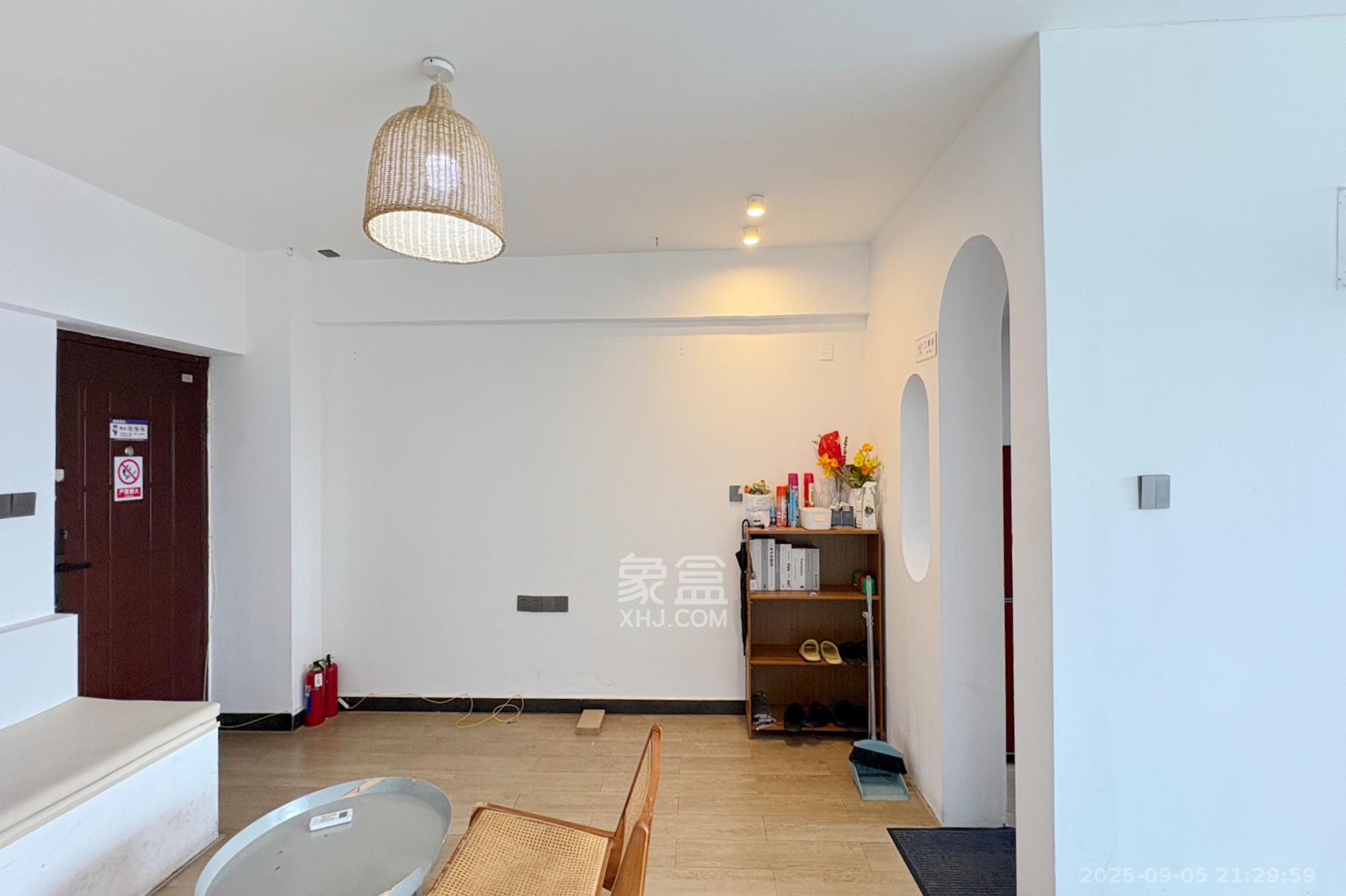 印象天心 1室1厅1卫 41.0万 印象天心 1室1厅1卫 41.0万客厅