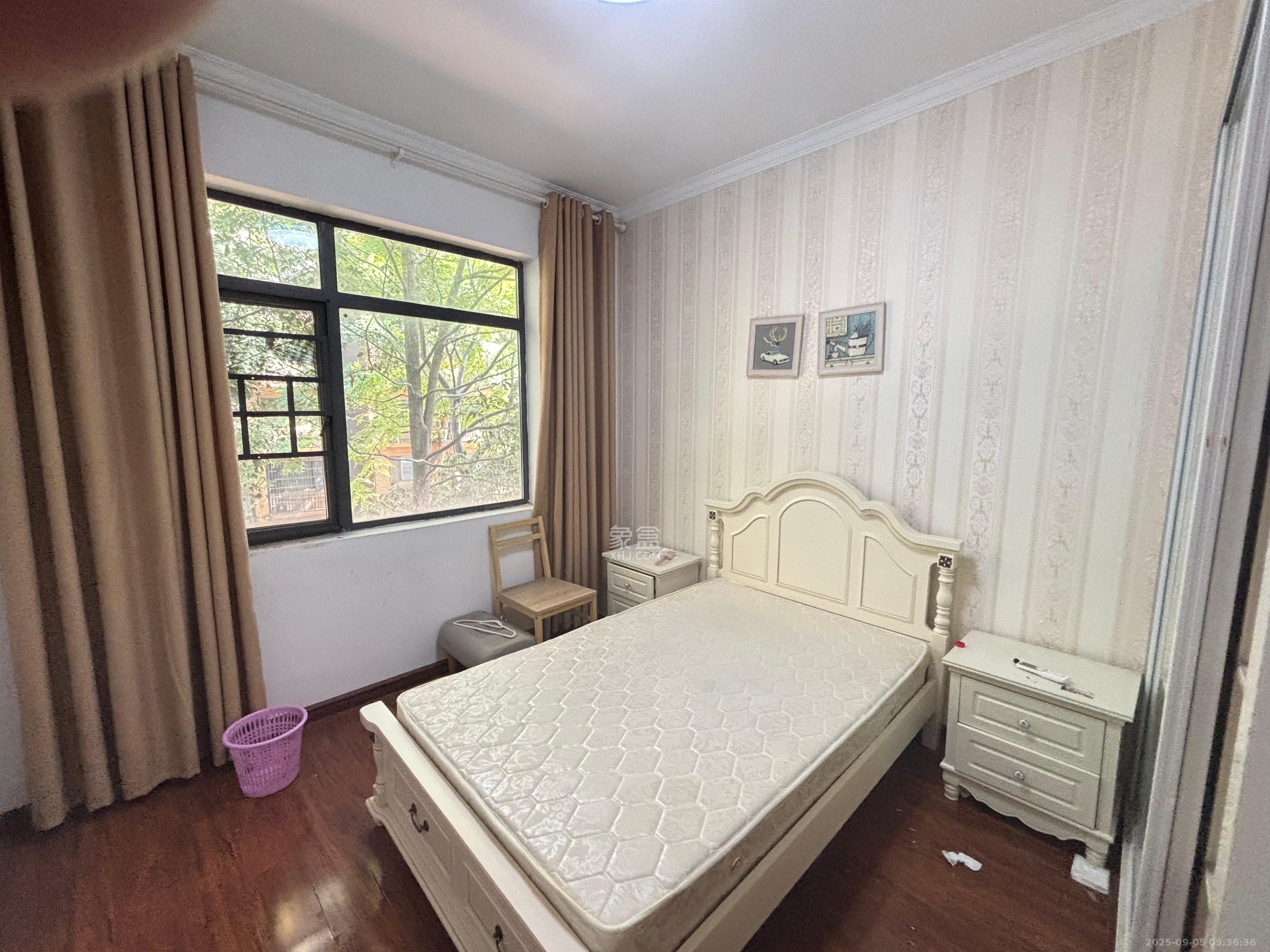 兴隆景苑  3室2厅1卫    2700.0元/月 兴隆景苑  3室2厅1卫    2700.0元/月室内图