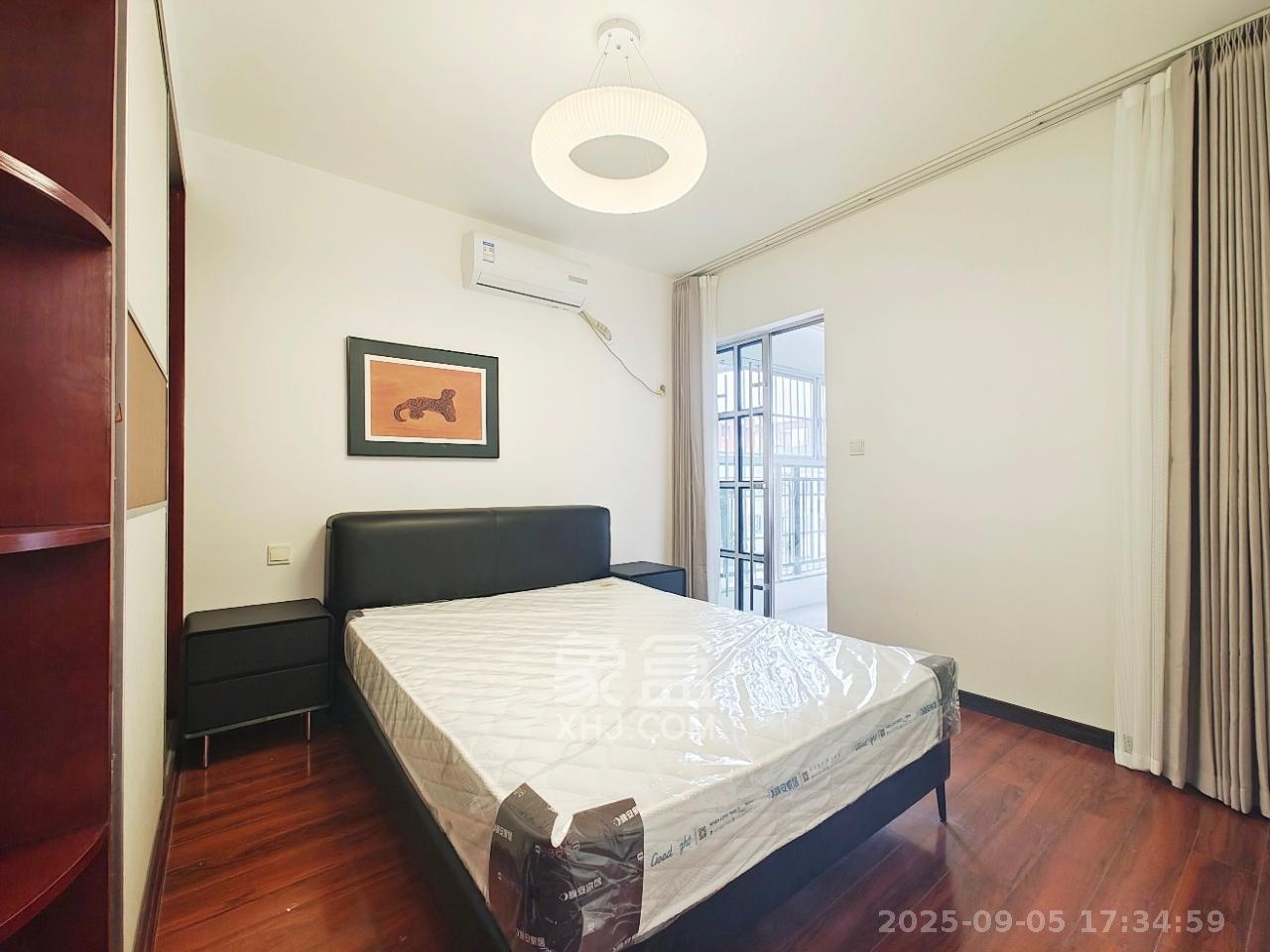 星典时代  4室2厅2卫    4000.0元/月室内图