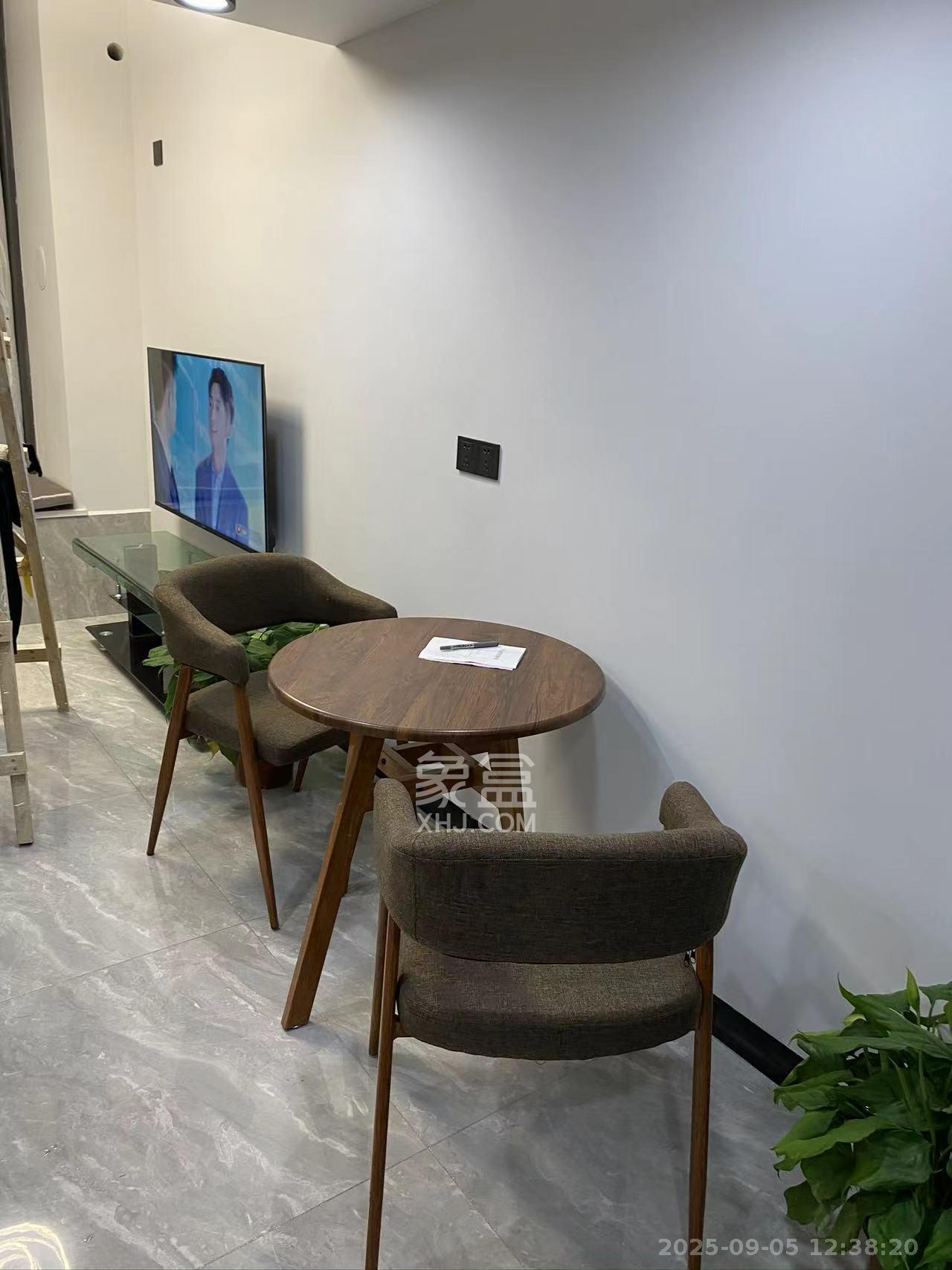 弘坤云寓 1室0厅0卫 2200.0元/月 弘坤云寓 1室0厅0卫 2200.0元/月室内图