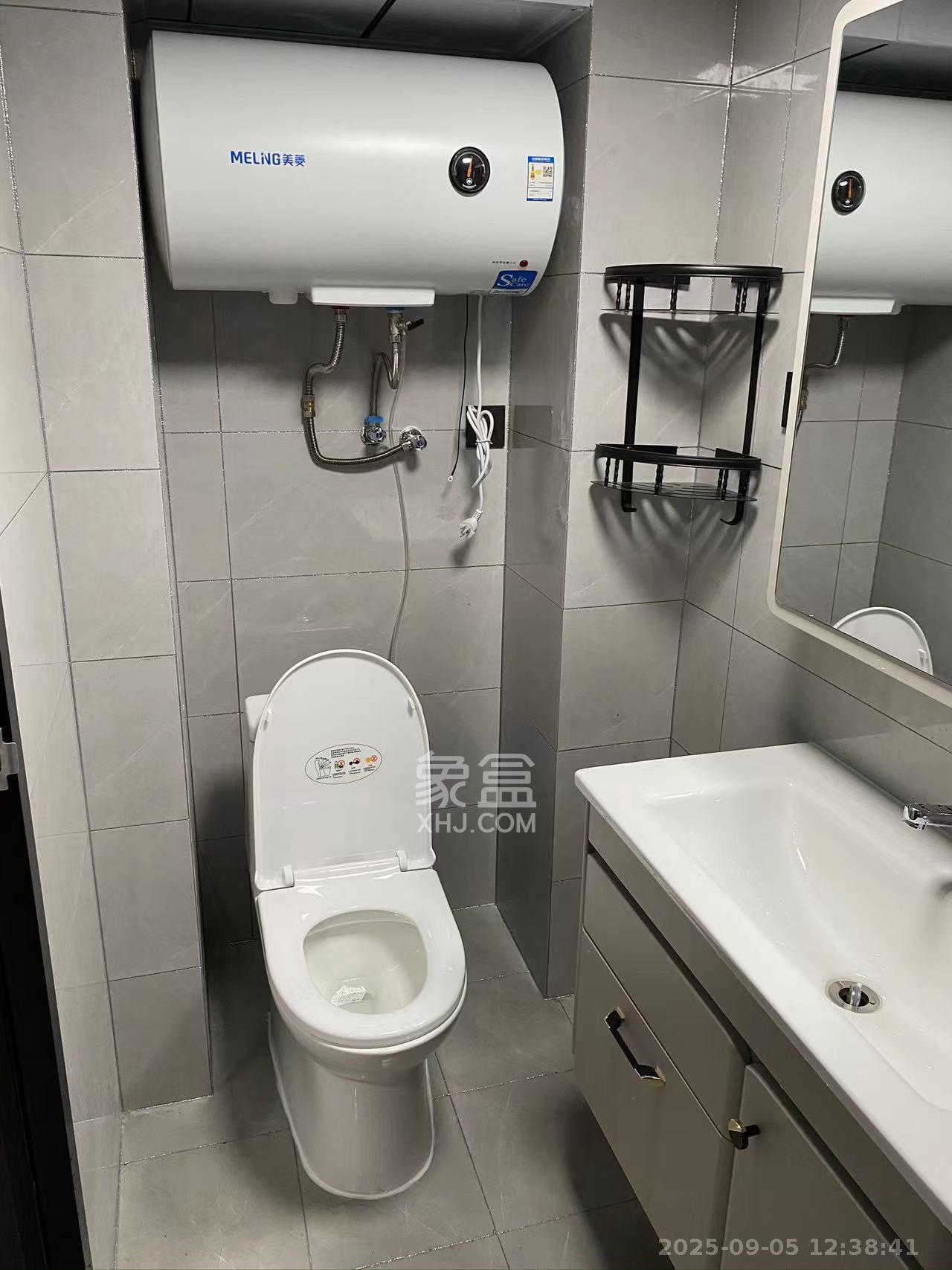 弘坤云寓 1室0厅0卫 2200.0元/月 弘坤云寓 1室0厅0卫 2200.0元/月室内图