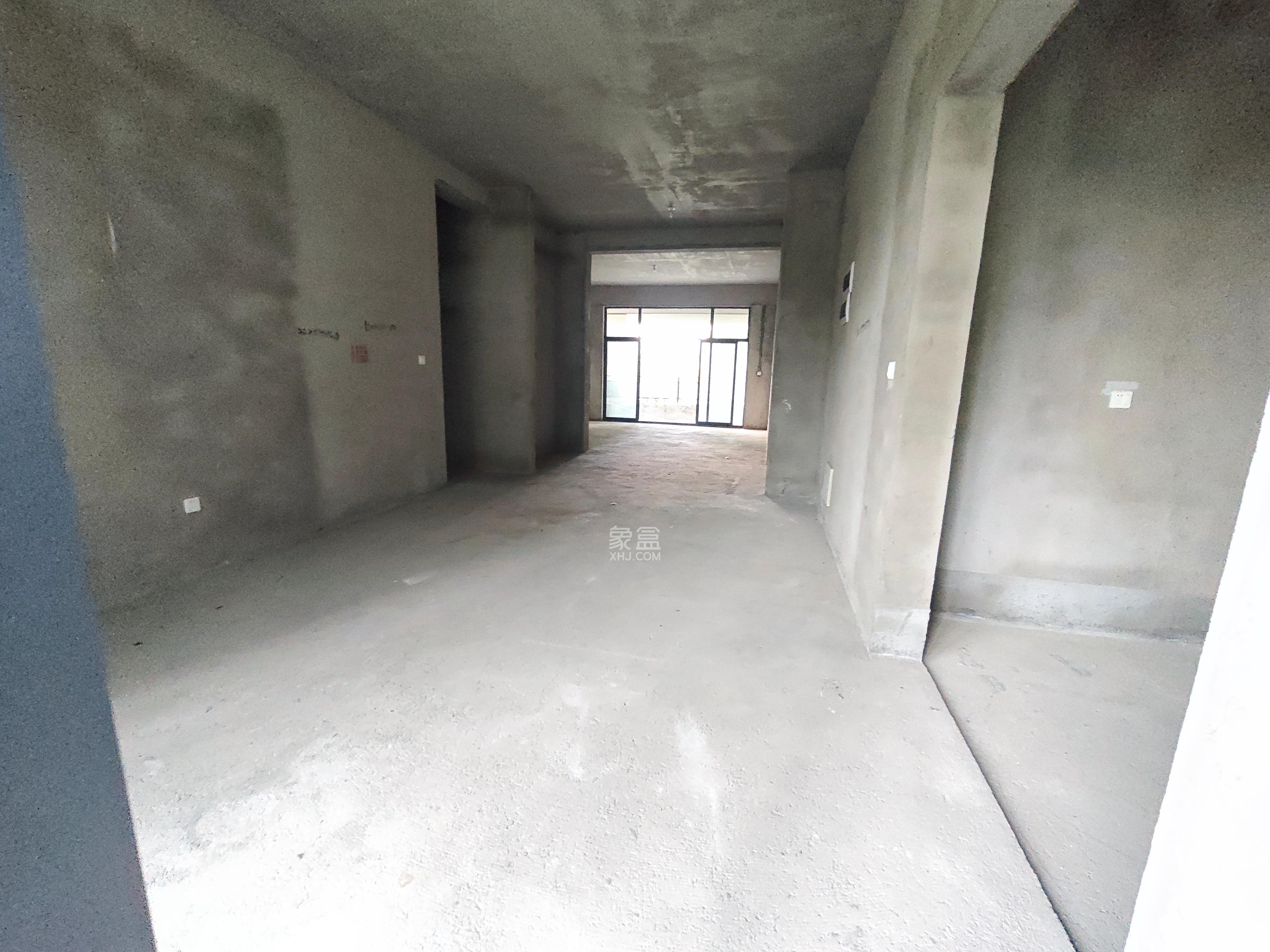 宝能公馆(美联天骄城五期)  4室2厅4卫    2500.0元/月 宝能公馆(美联天骄城五期)  4室2厅4卫    2500.0元/月室内图