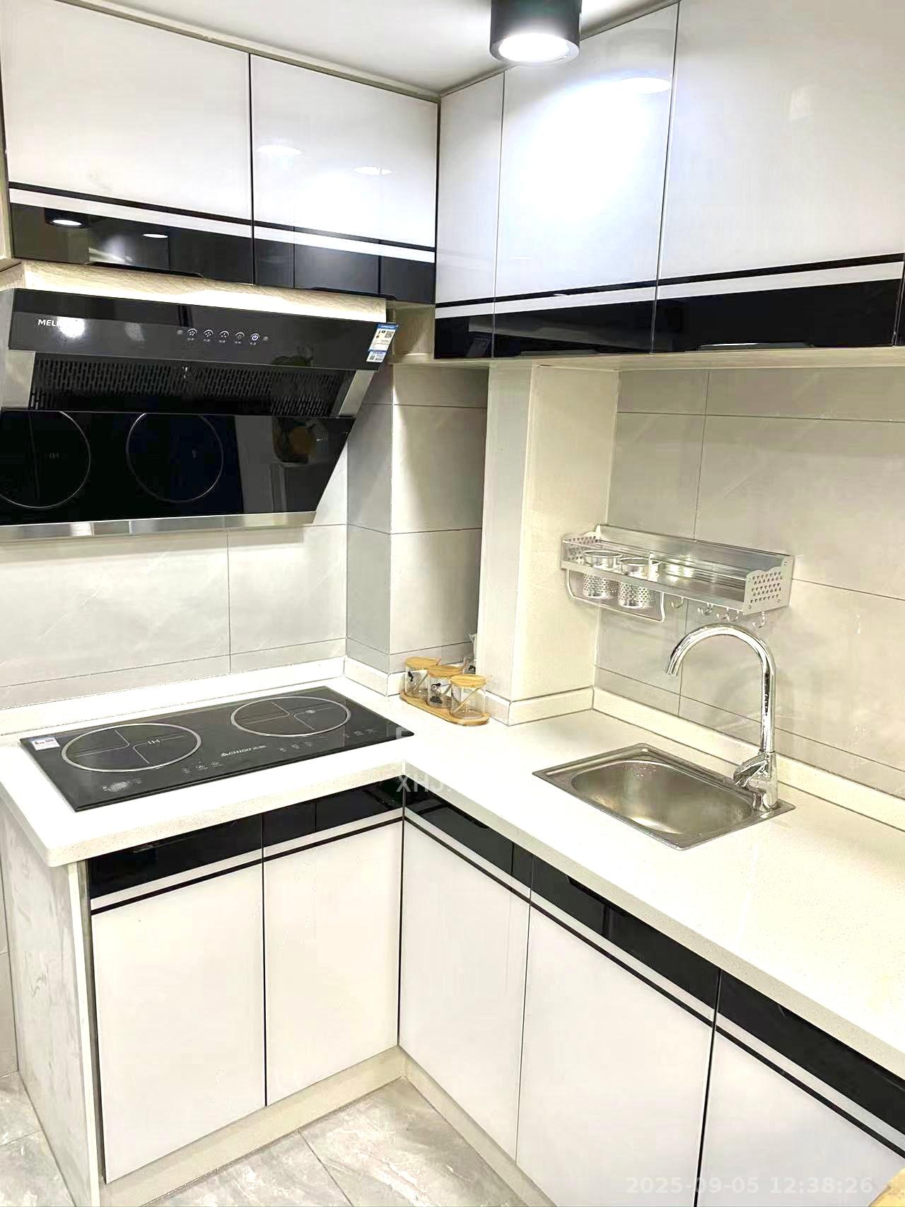 弘坤云寓 1室0厅0卫 2200.0元/月 弘坤云寓 1室0厅0卫 2200.0元/月室内图