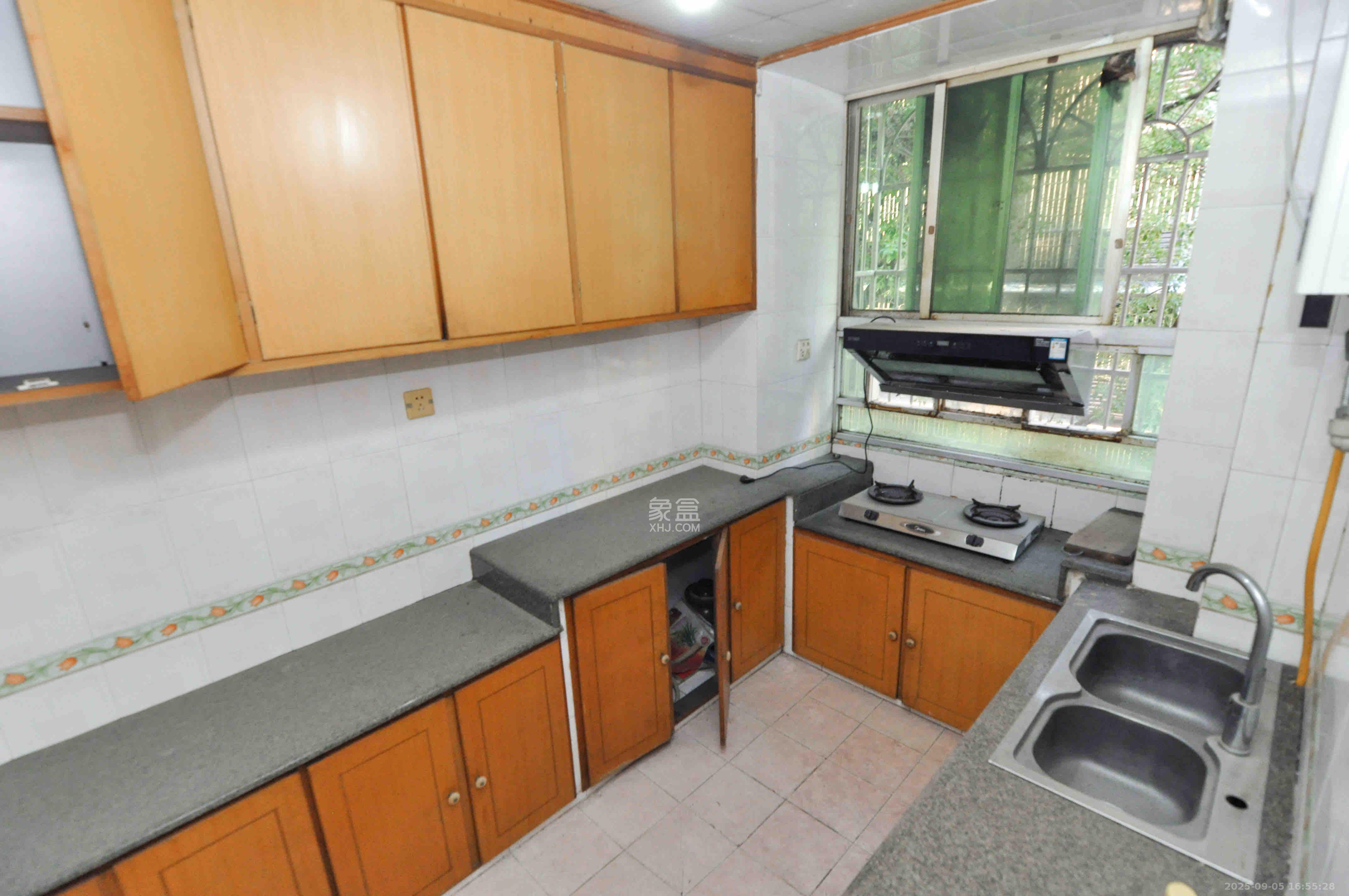 望兴家园  4室2厅2卫    2600.0元/月 望兴家园  4室2厅2卫    2600.0元/月室内图