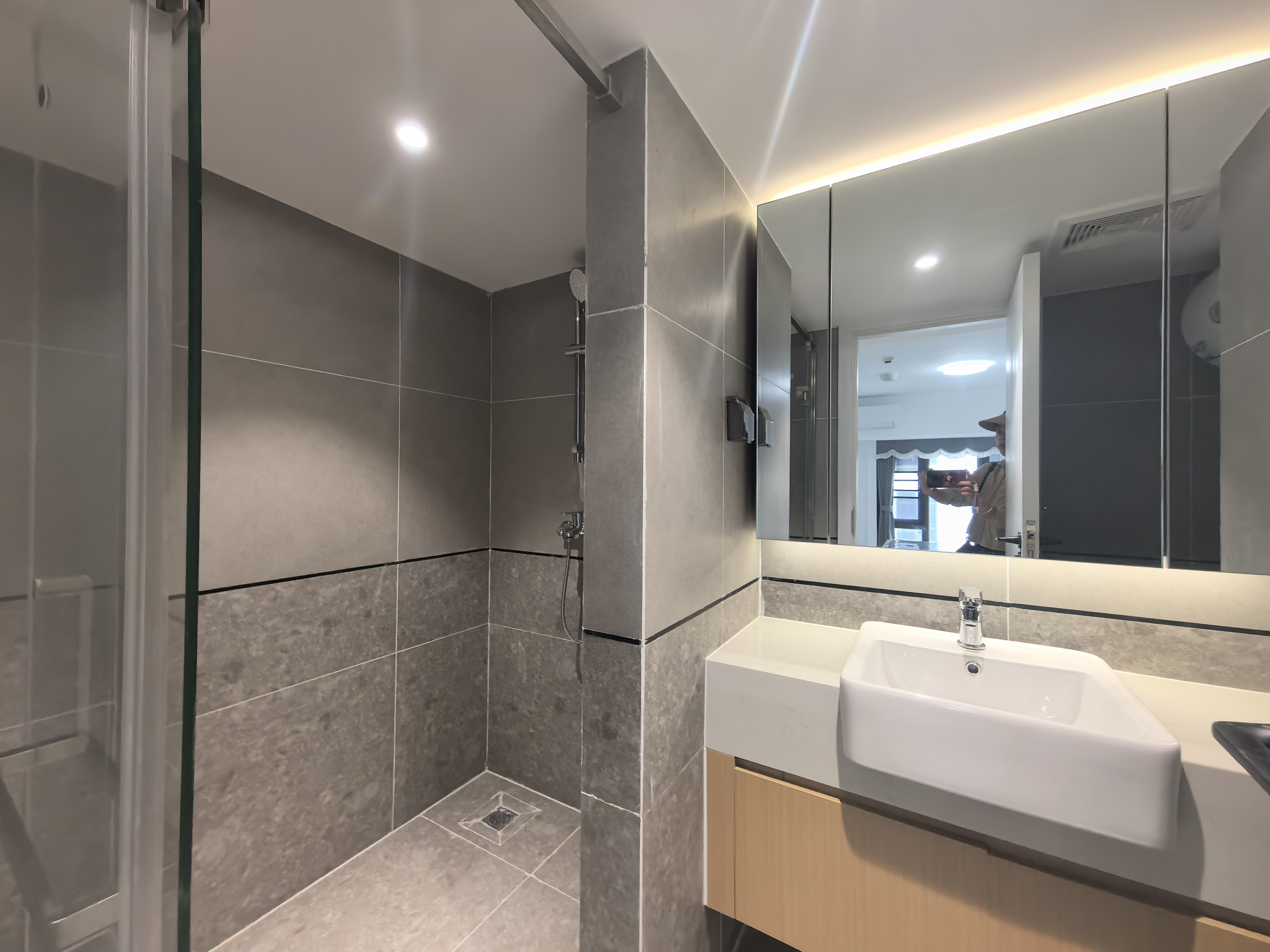 海航豪庭南苑  1室1厅2卫    3000.0元/月 海航豪庭南苑  1室1厅2卫    3000.0元/月室内图