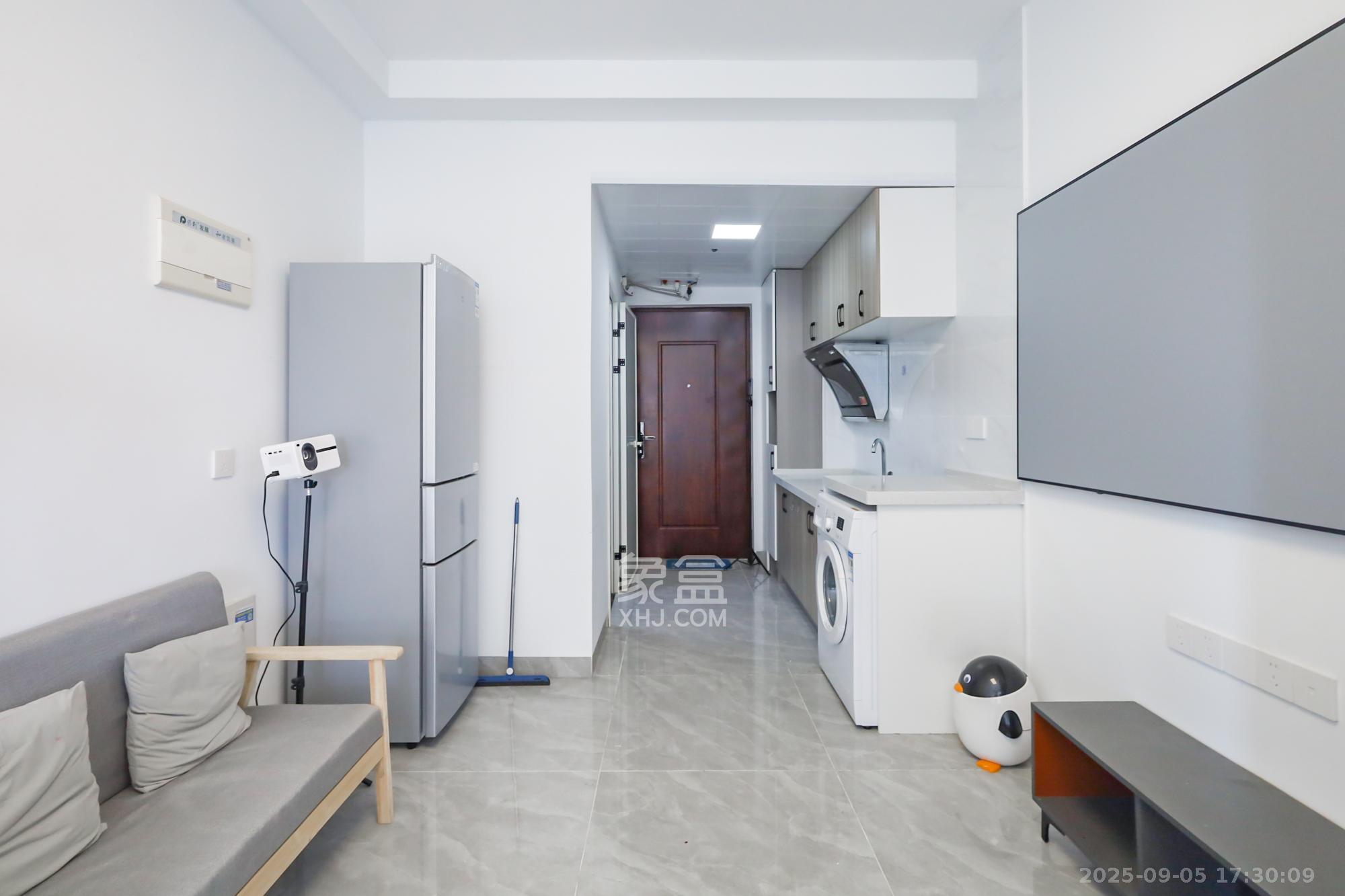 保利海德公园 1室1厅1卫 24.0万 保利海德公园 1室1厅1卫 24.0万其他