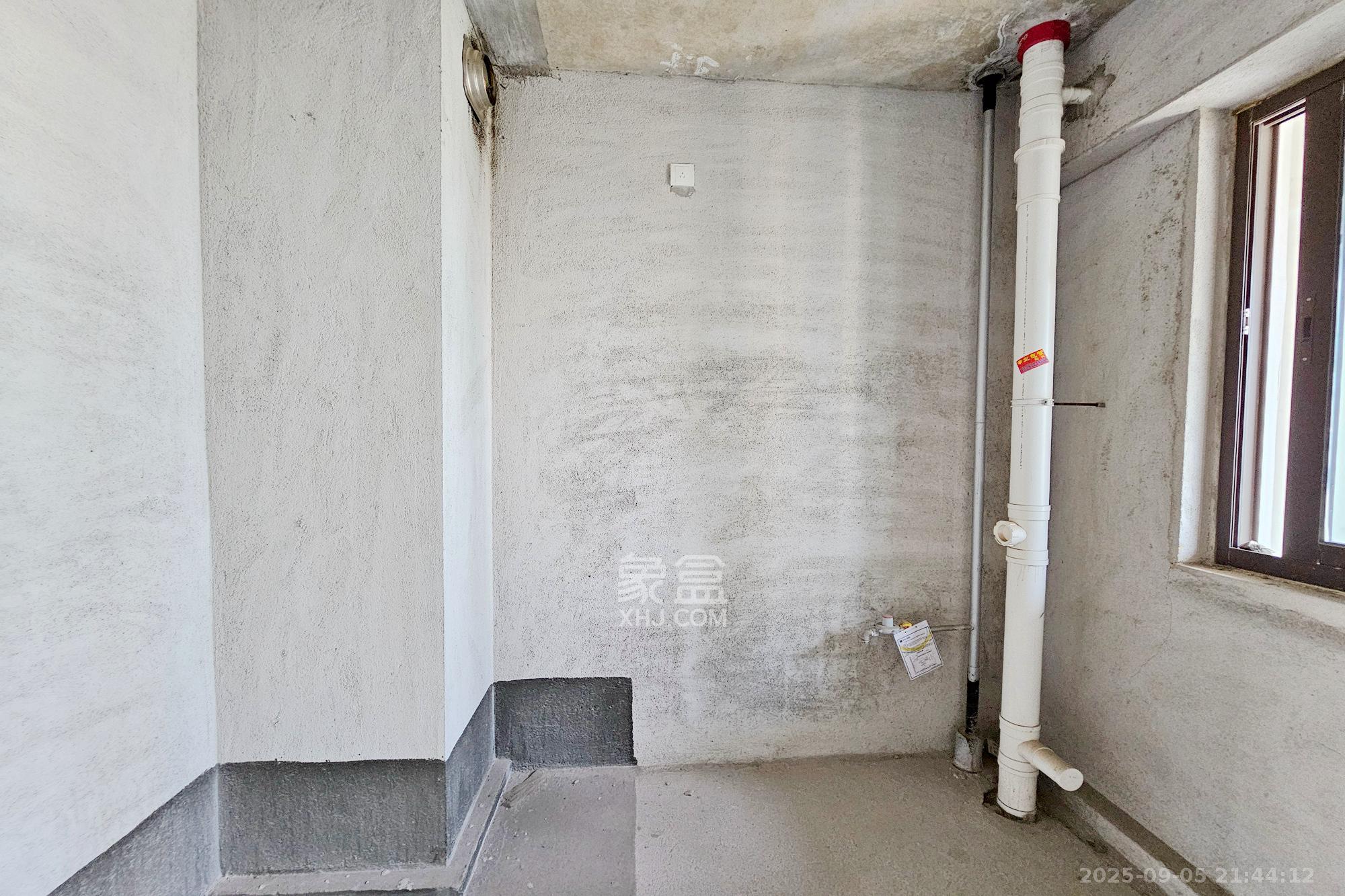 明昇壹城(明昇时代广场)二期 4室2厅2卫 175.0万 明昇壹城(明昇时代广场)二期 4室2厅2卫 175.0万其他