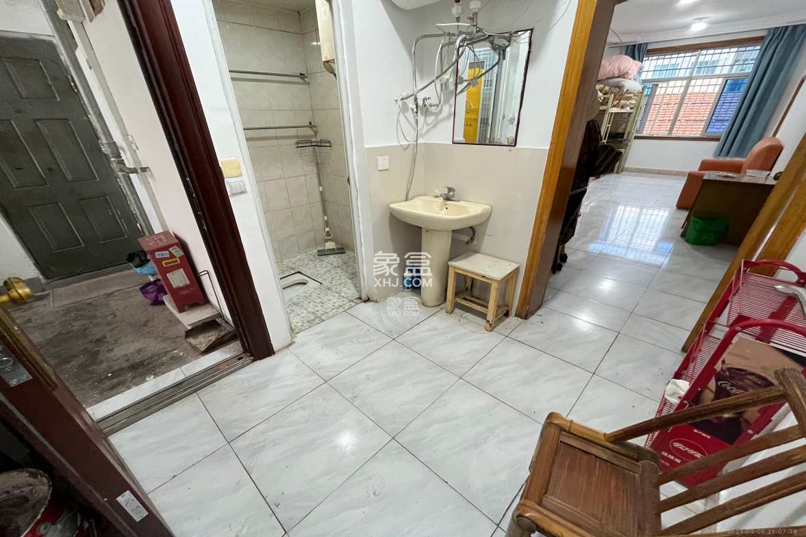 省地质研究所(地科家园) 3室1厅1卫 1800.0元/月 省地质研究所(地科家园) 3室1厅1卫 1800.0元/月室内图