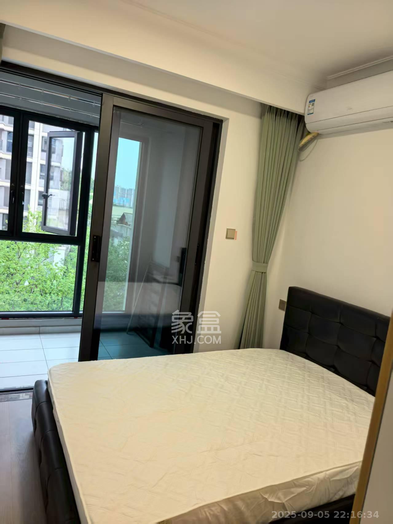 江悦和鸣  4室2厅2卫   4500.00元/月室内图