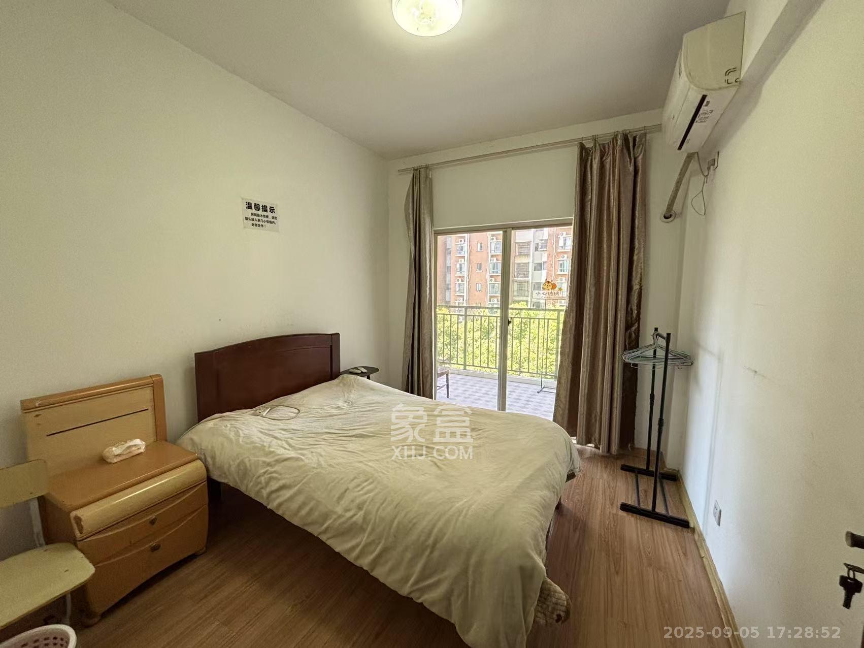 湘府名邸(同力家园) 4室2厅1卫 3000.0元/月 湘府名邸(同力家园) 4室2厅1卫 3000.0元/月室内图