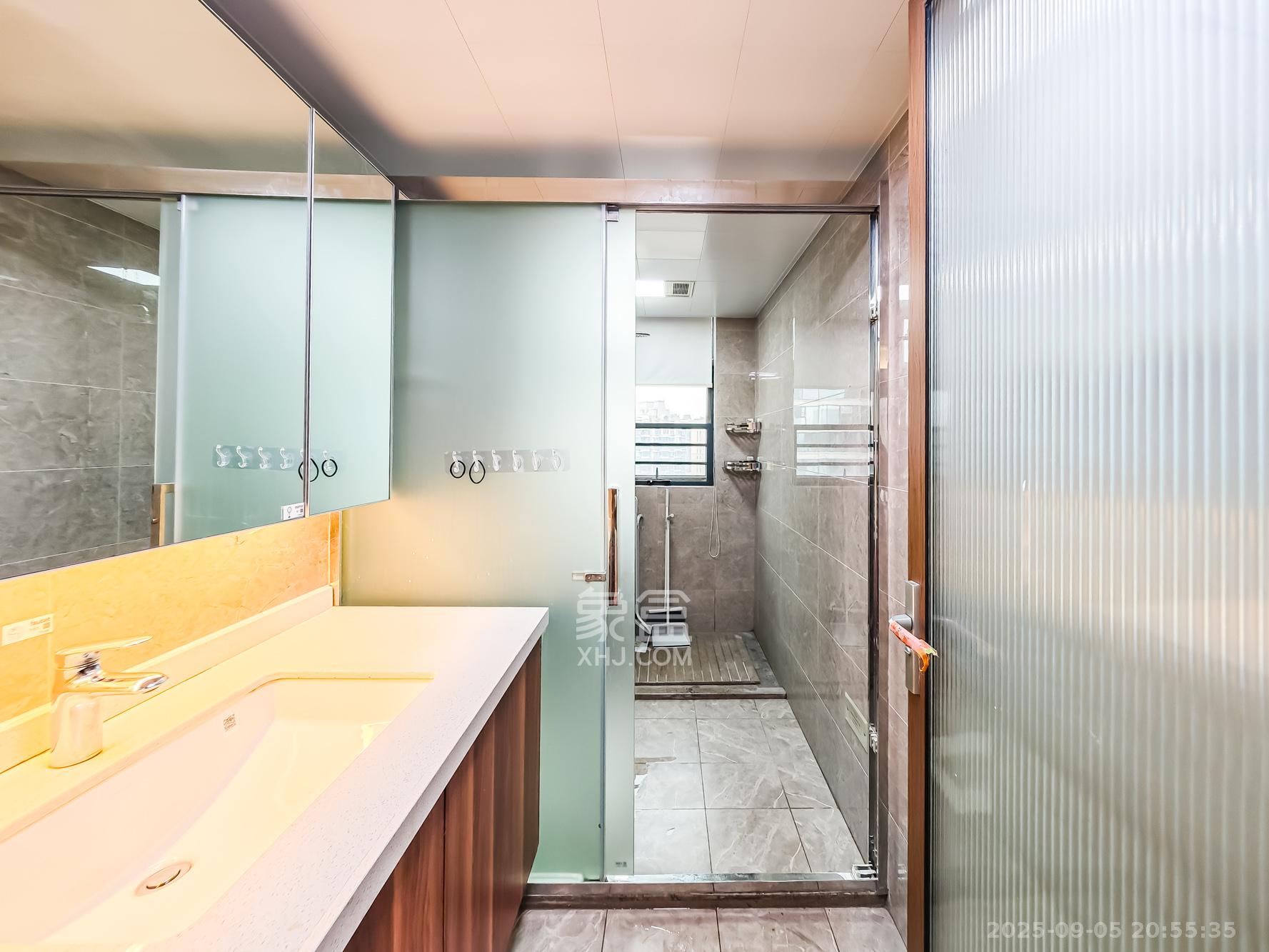 长沙万境潇湘  4室2厅2卫    158.0万 长沙万境潇湘  4室2厅2卫    158.0万卫生间