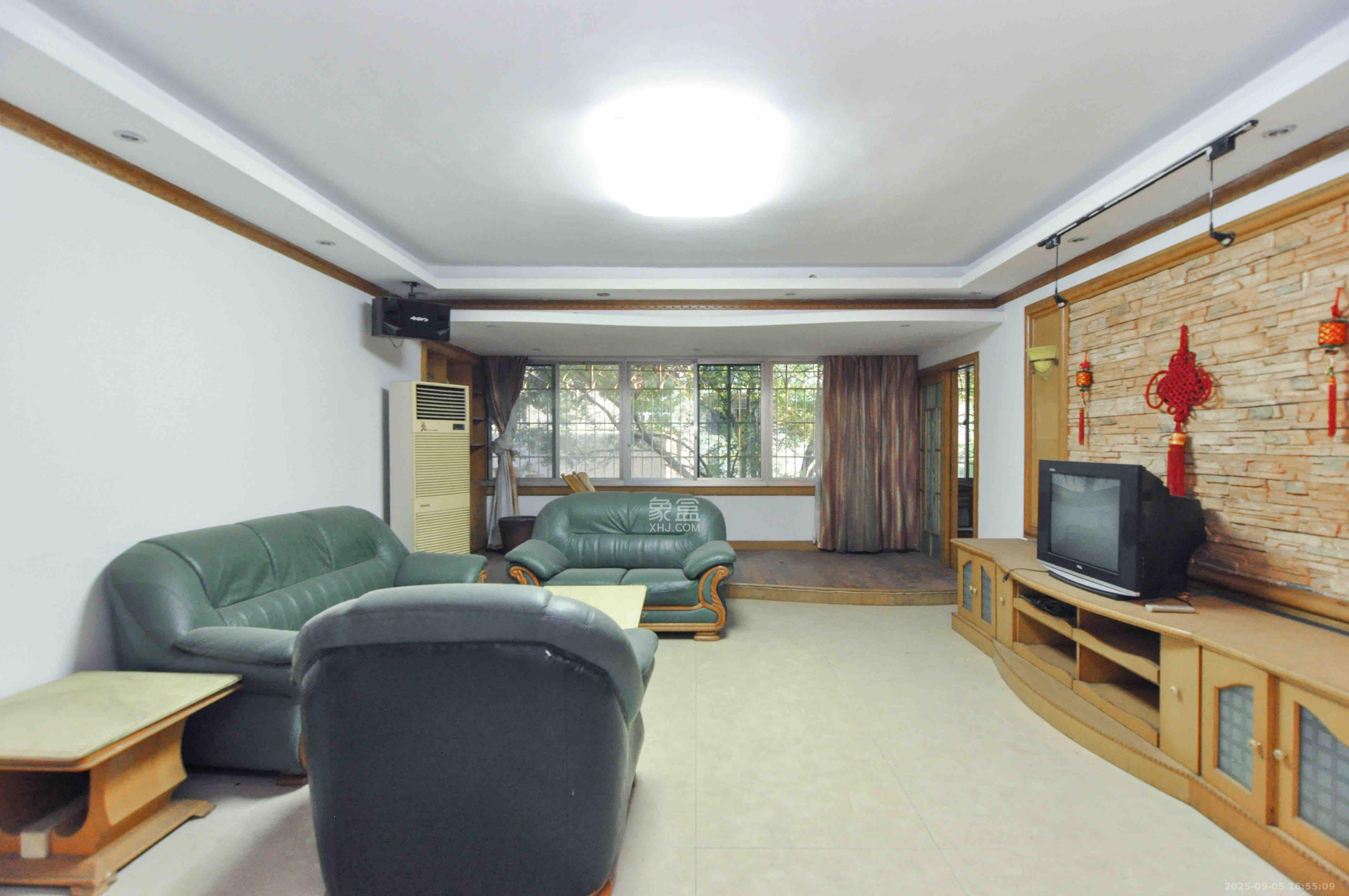 望兴家园  4室2厅2卫    2600.0元/月 望兴家园  4室2厅2卫    2600.0元/月室内图