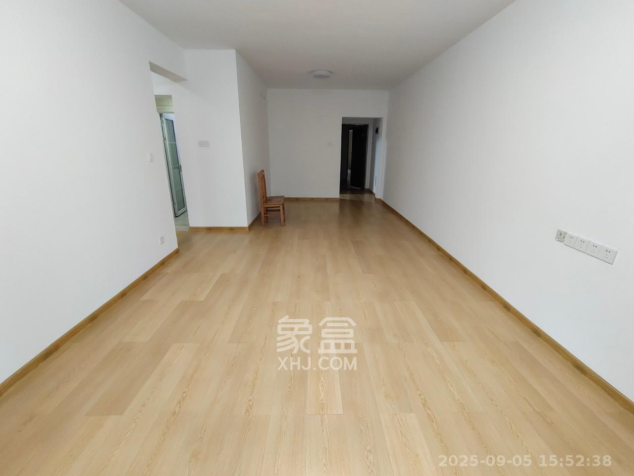 江山帝景哈佛  2室2厅1卫   1800.00元/月