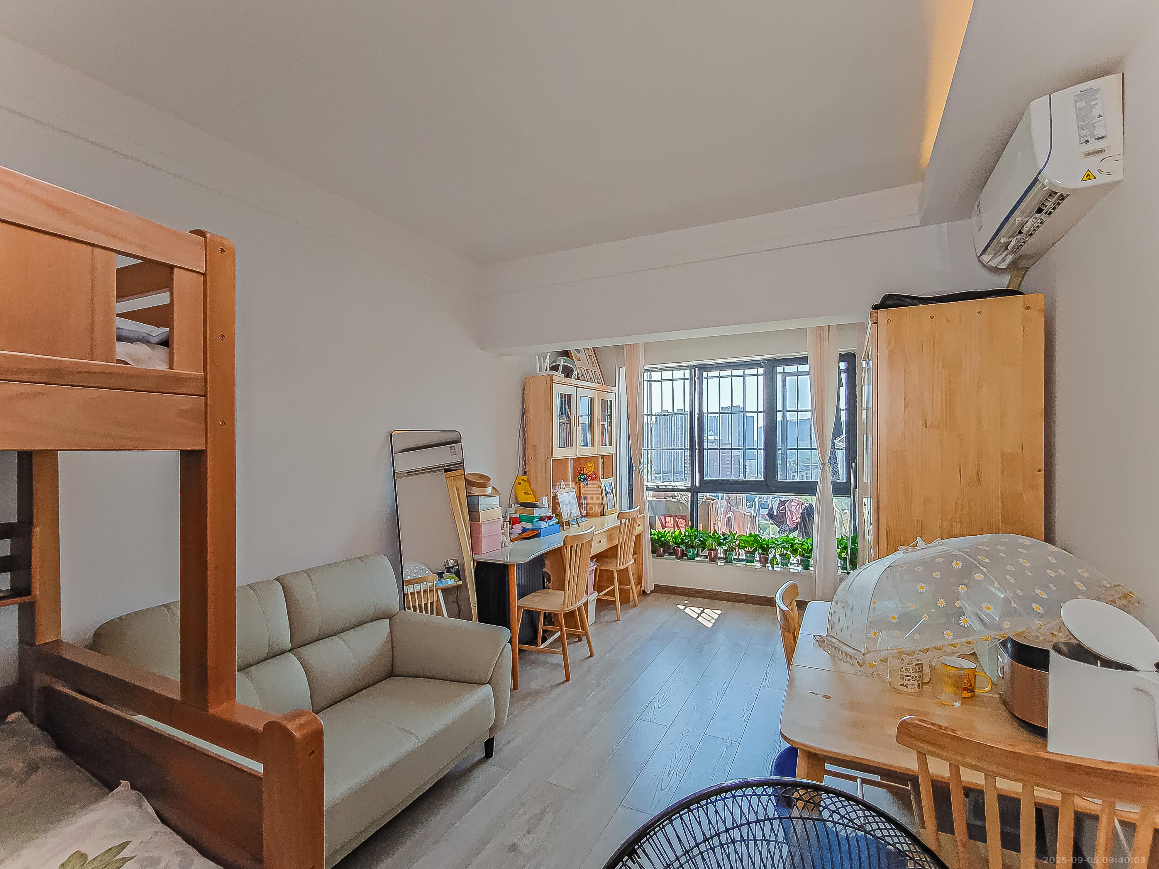 拿铁空间  1室1厅1卫    30.8万 拿铁空间  1室1厅1卫    30.8万