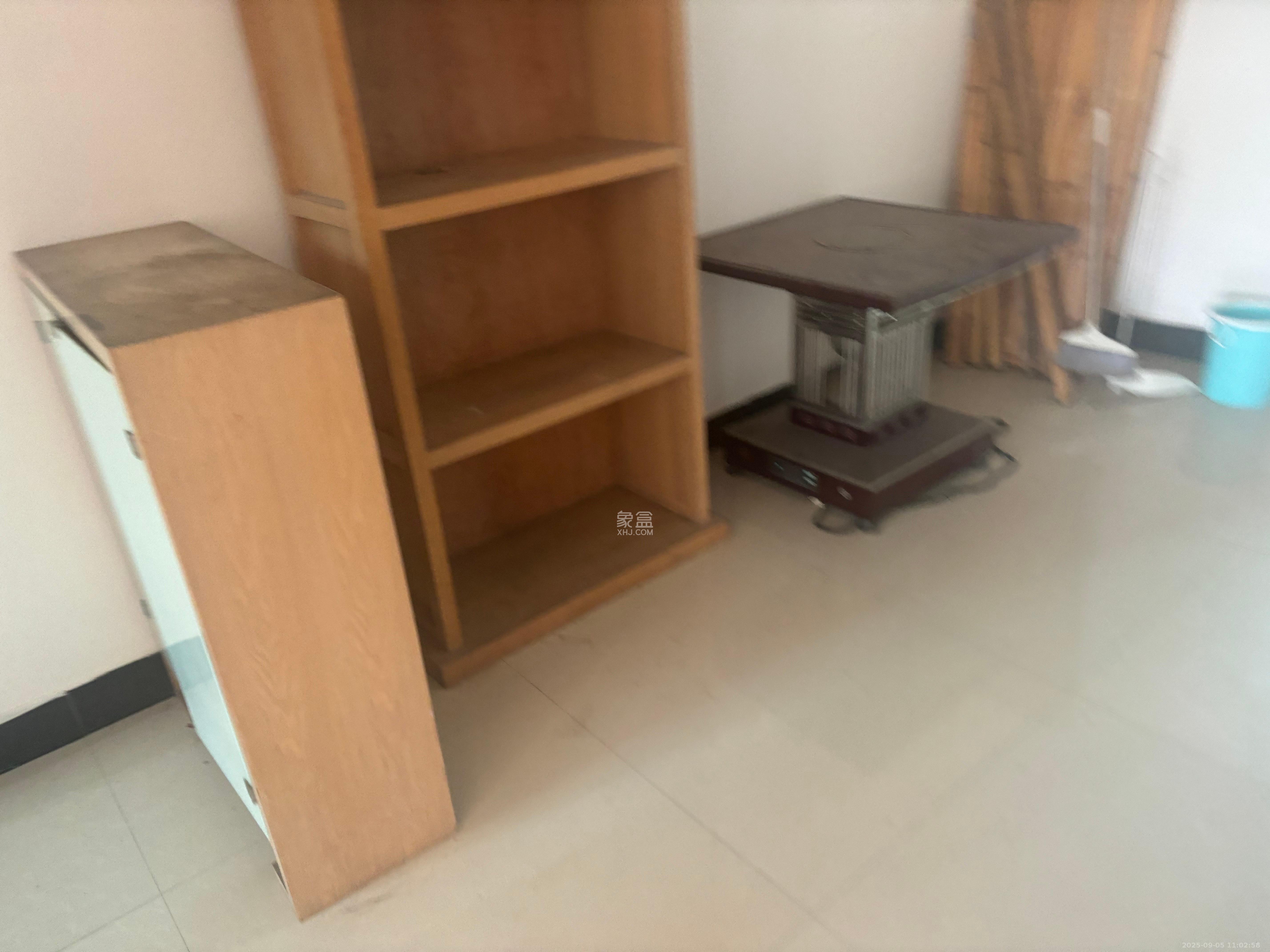 高升小区  2室1厅1卫    2200.0元/月室内图