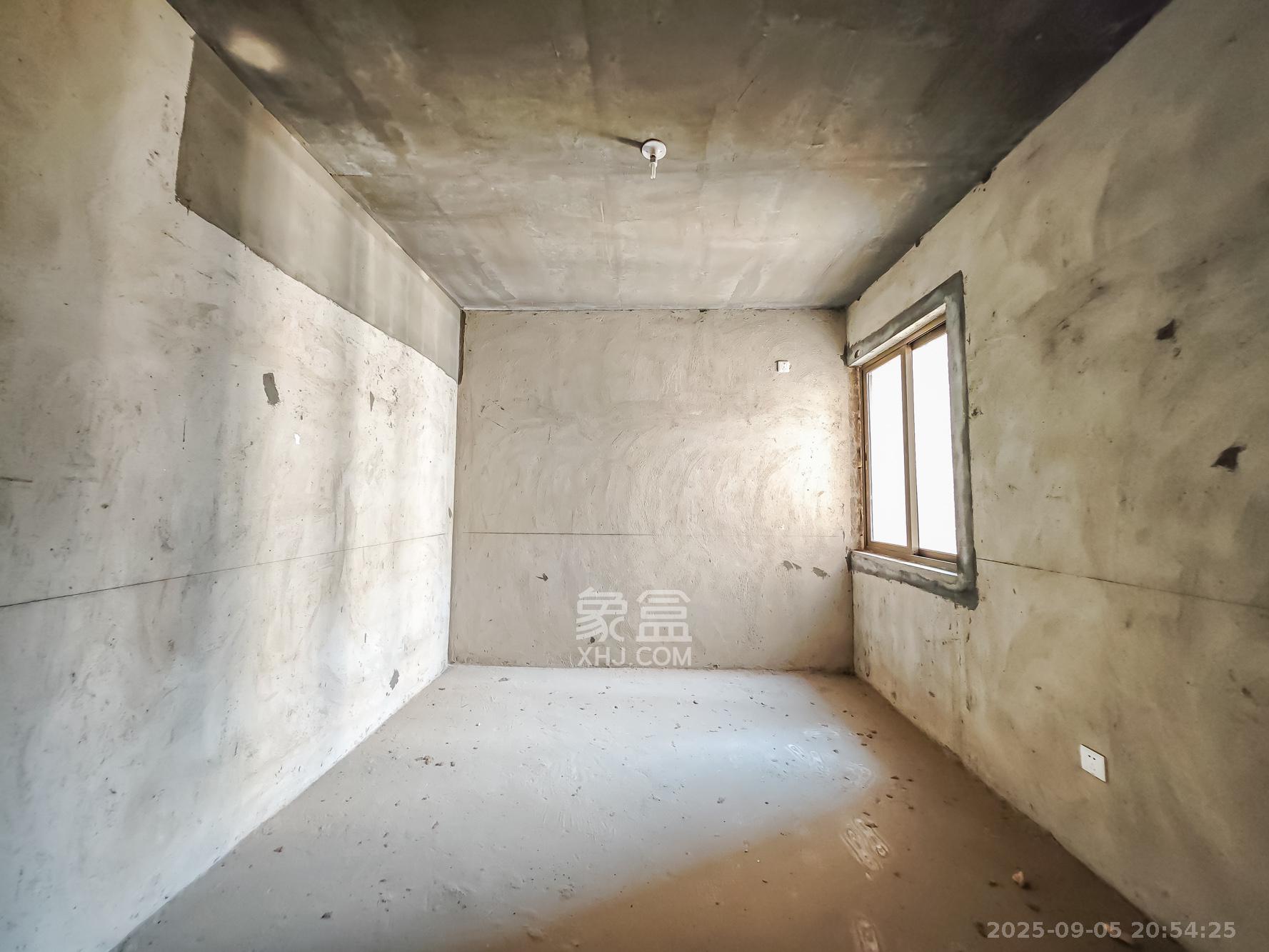 长沙雅居乐花园  3室2厅2卫    70.8万卧室