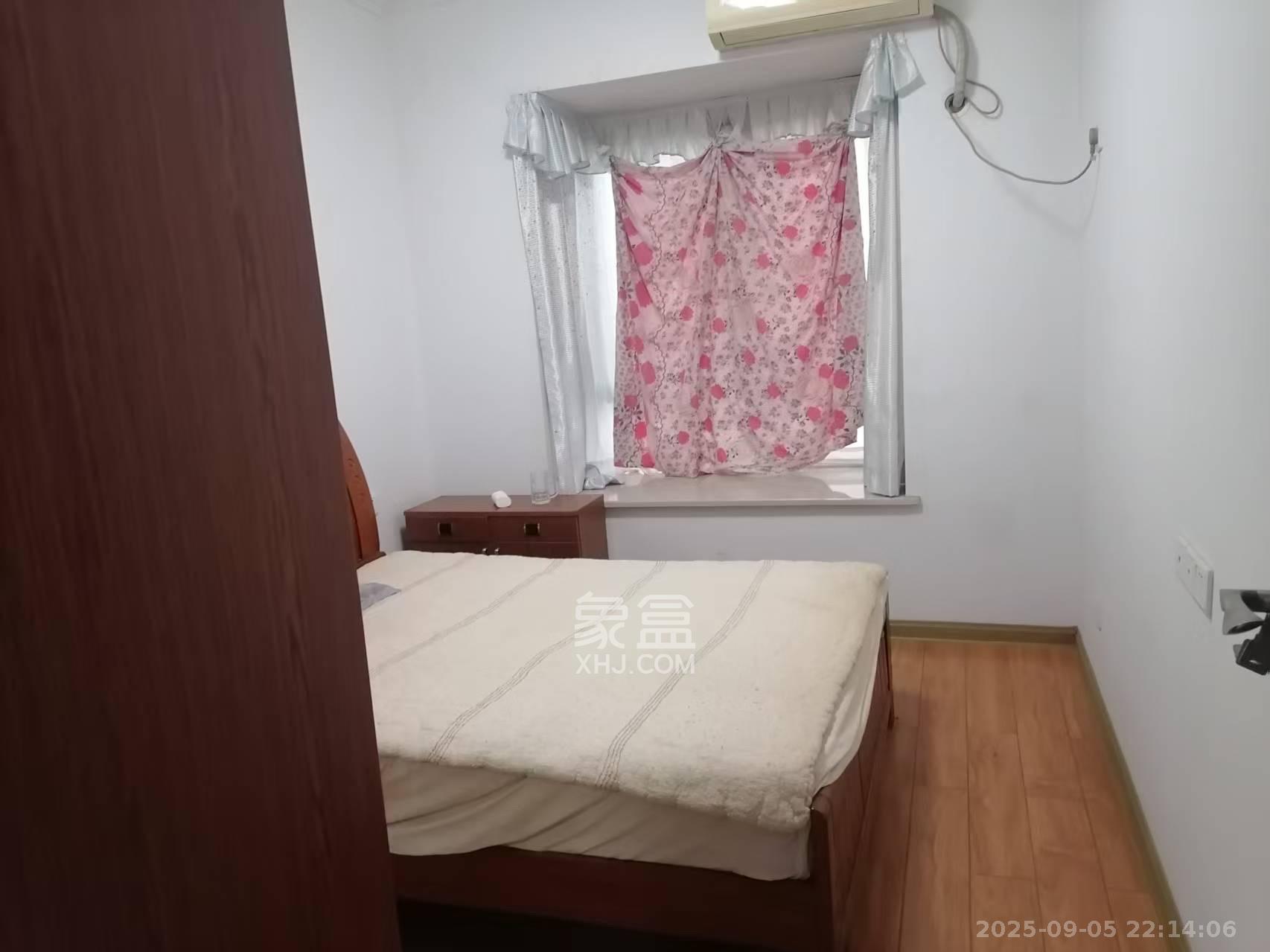 楚天中苑  3室1厅1卫    1700.0元/月 楚天中苑  3室1厅1卫    1700.0元/月室内图