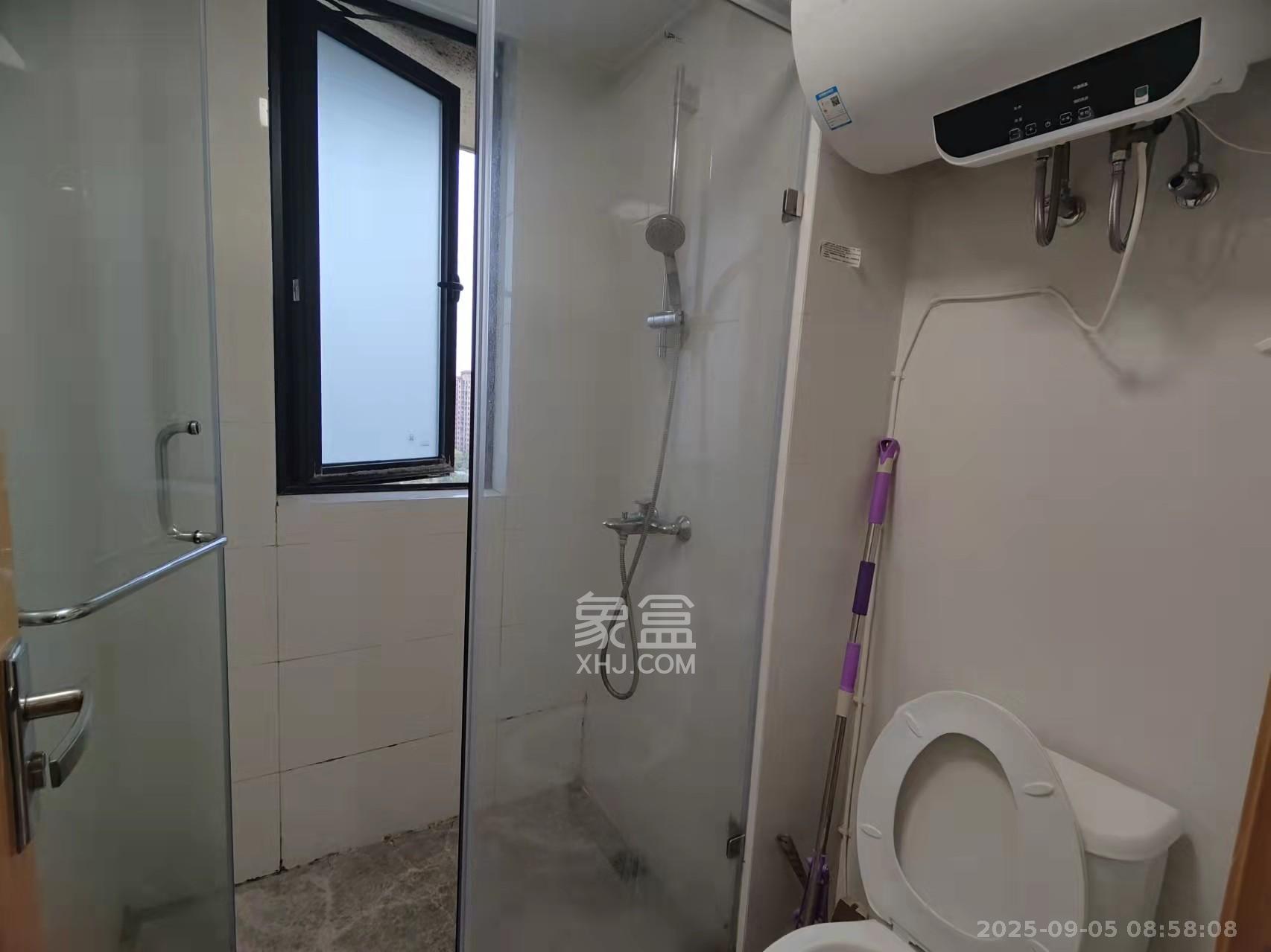 中海新城熙岸（中信新城五期）  1室1厅1卫    1400.0元/月室内图