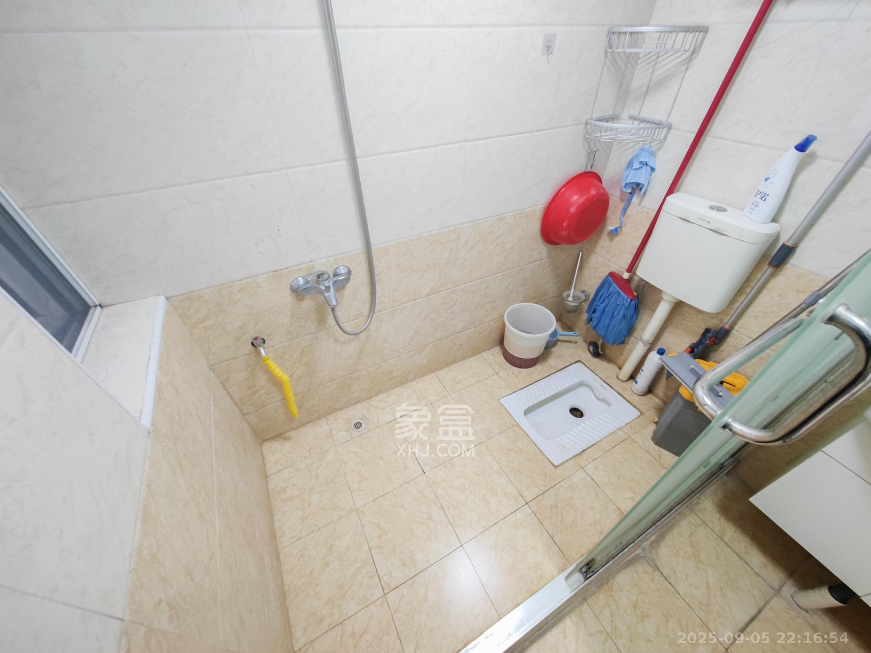 五矿万境水岸一期(万境水岸嘉苑) 3室2厅1卫 95.0万 五矿万境水岸一期(万境水岸嘉苑) 3室2厅1卫 95.0万卫生间