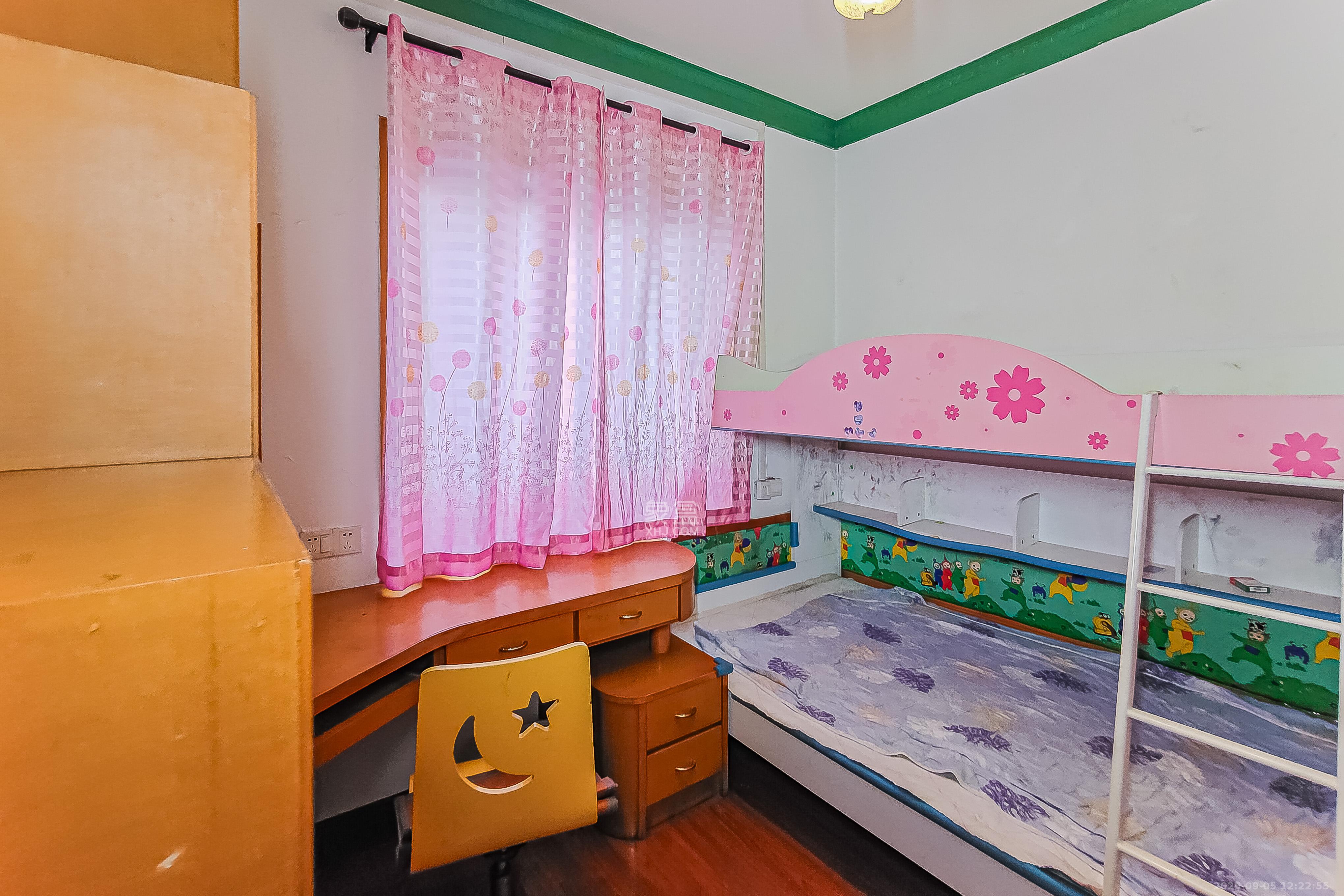 竹园公寓  3室2厅1卫    92.0万 竹园公寓  3室2厅1卫    92.0万卧室