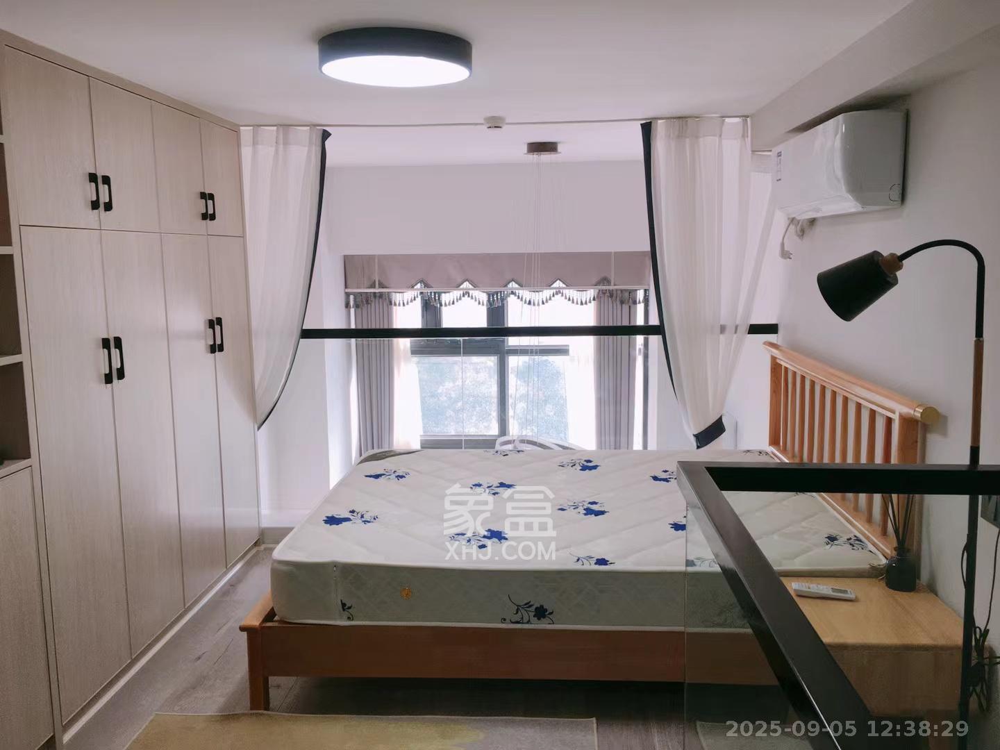 弘坤云寓 1室0厅0卫 2200.0元/月 弘坤云寓 1室0厅0卫 2200.0元/月室内图