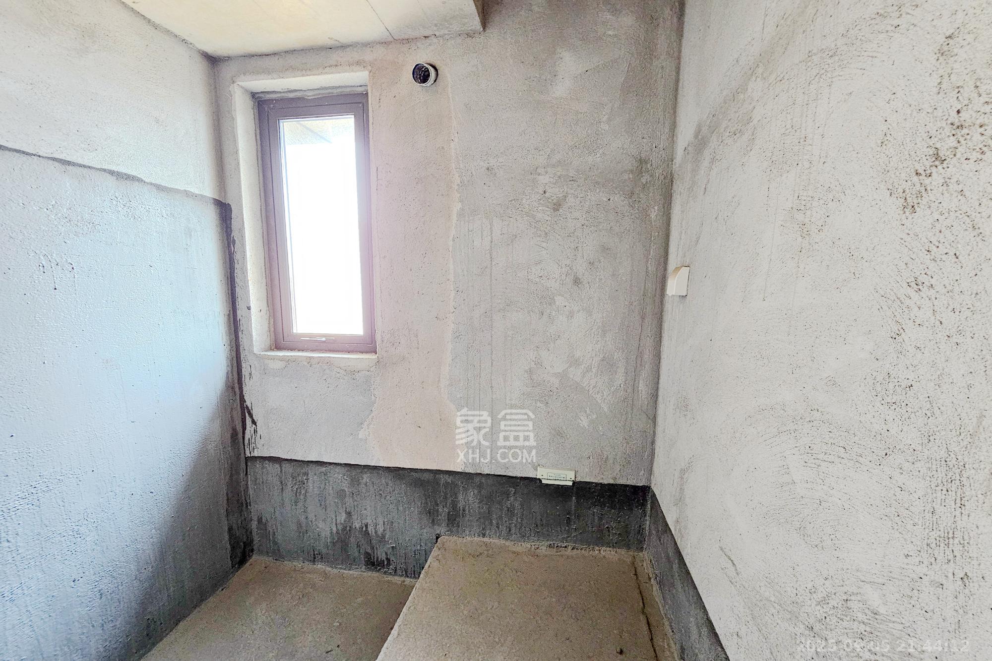 明昇壹城(明昇时代广场)二期 4室2厅2卫 175.0万 明昇壹城(明昇时代广场)二期 4室2厅2卫 175.0万其他