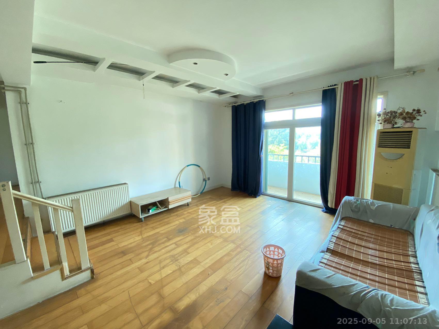 圣爵菲斯  3室2厅2卫    2300.0元/月 圣爵菲斯  3室2厅2卫    2300.0元/月室内图