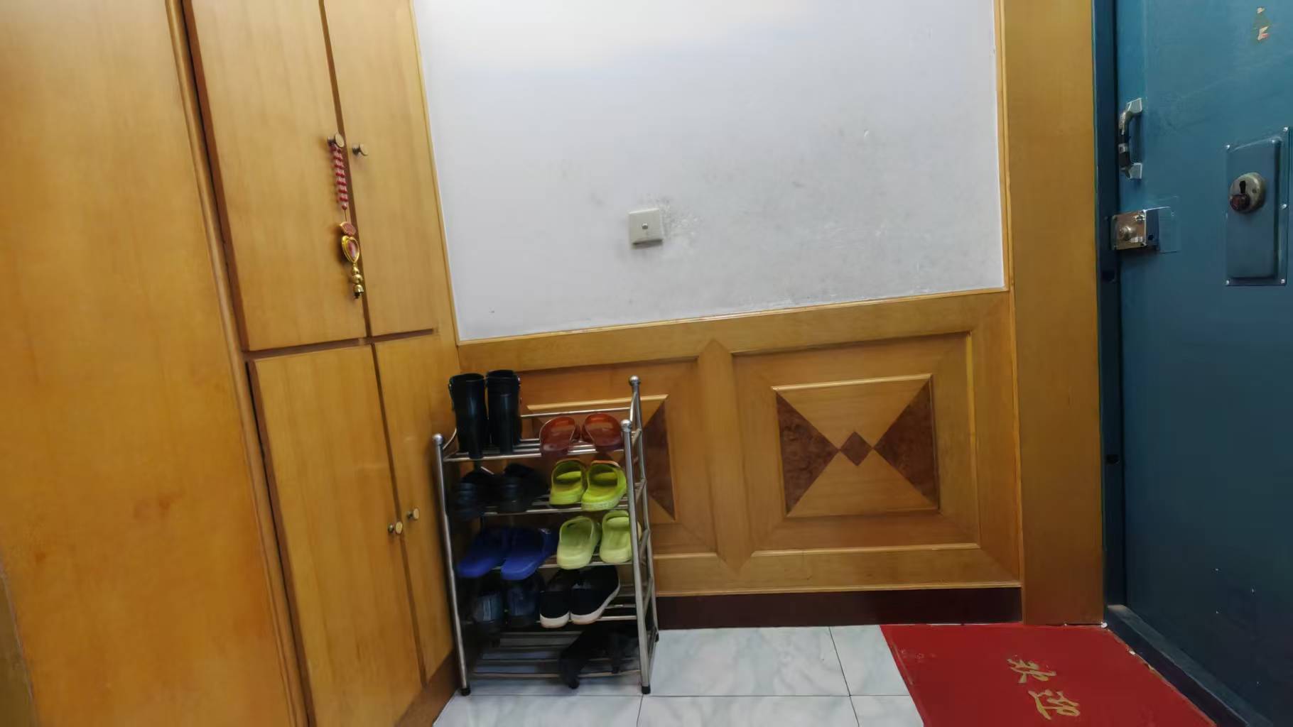 梓山苑小区 3室2厅2卫 800.0元/月 梓山苑小区 3室2厅2卫 800.0元/月室内图