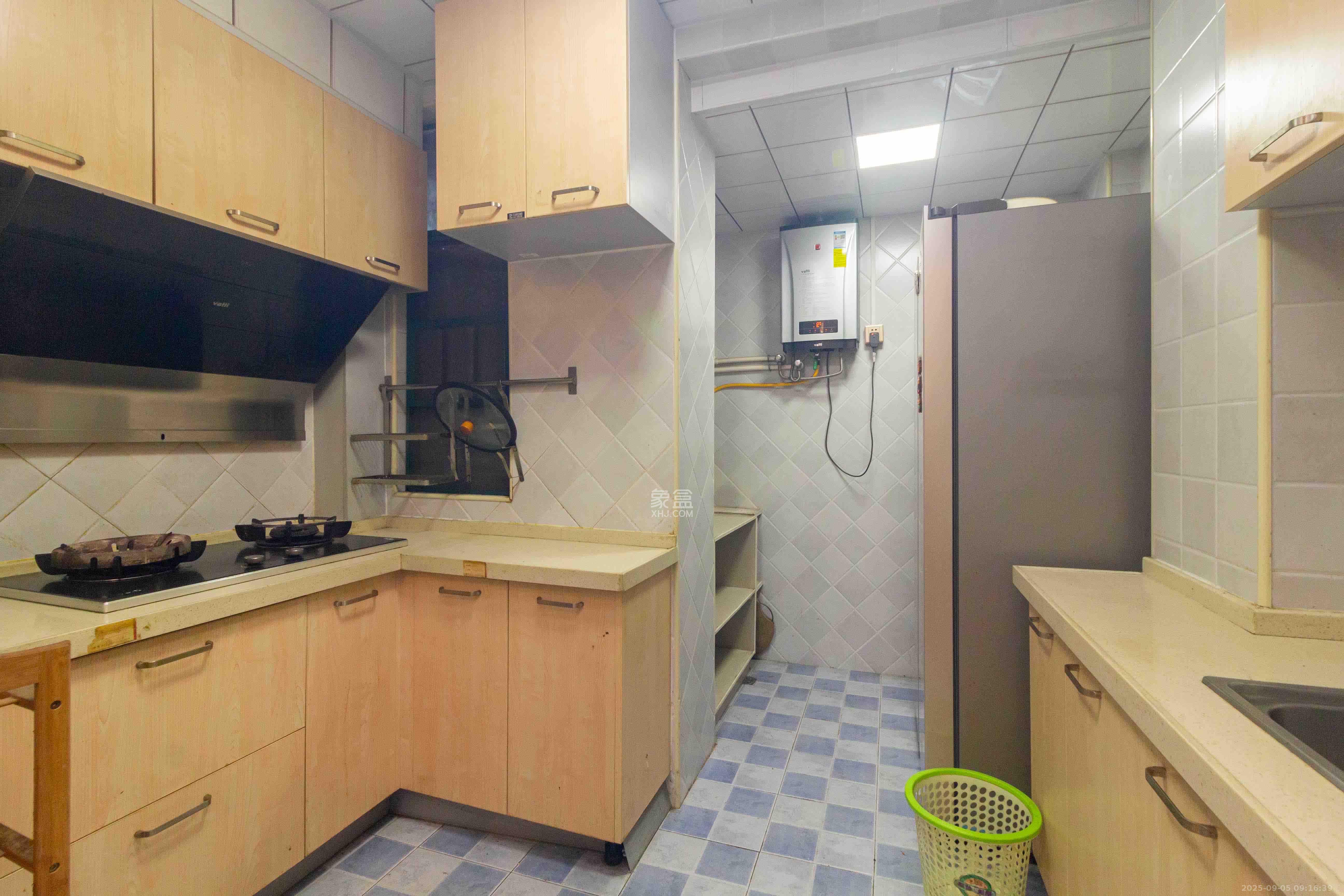 才子佳郡  3室2厅1卫    2200.0元/月室内图