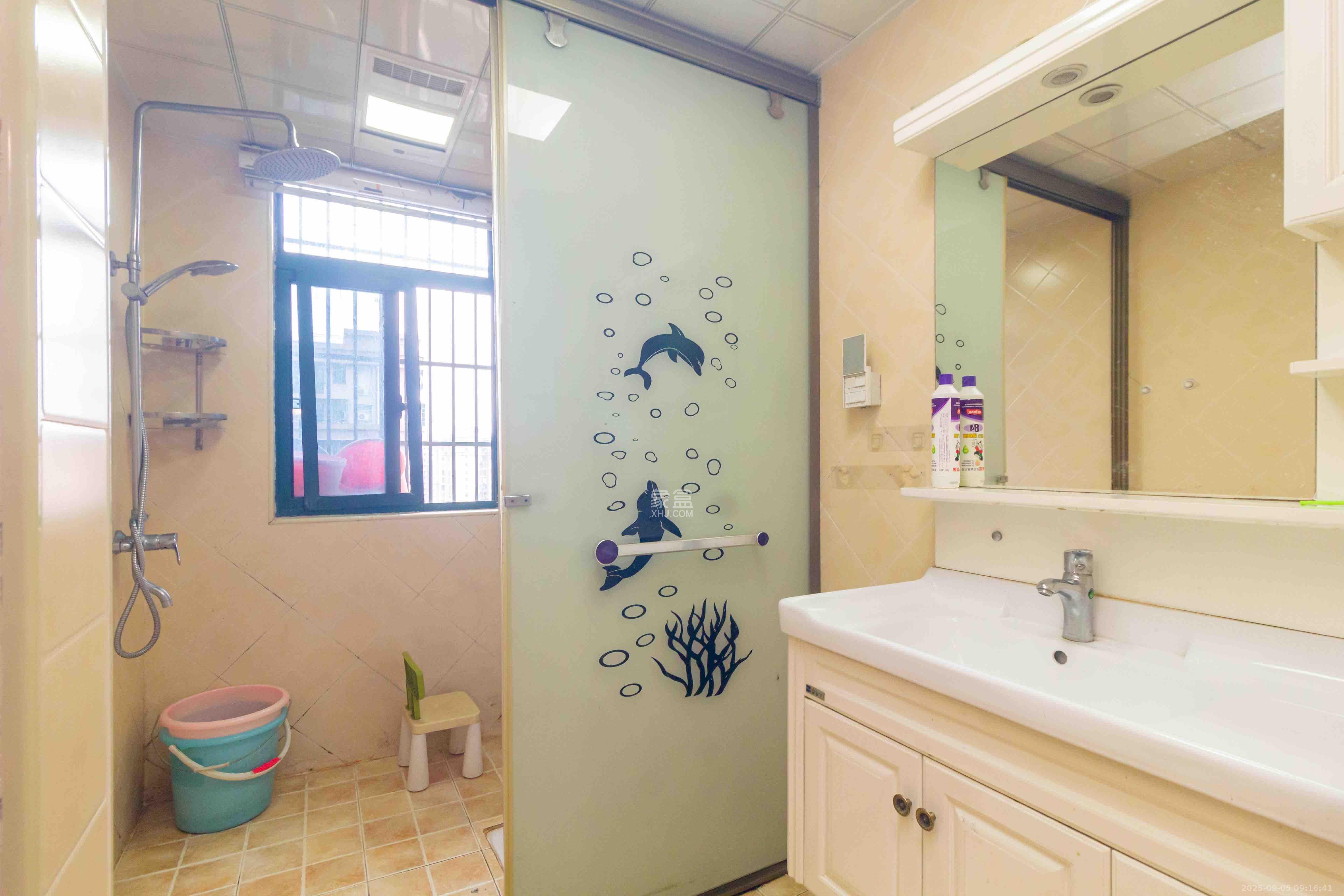 才子佳郡  3室2厅1卫    2200.0元/月室内图