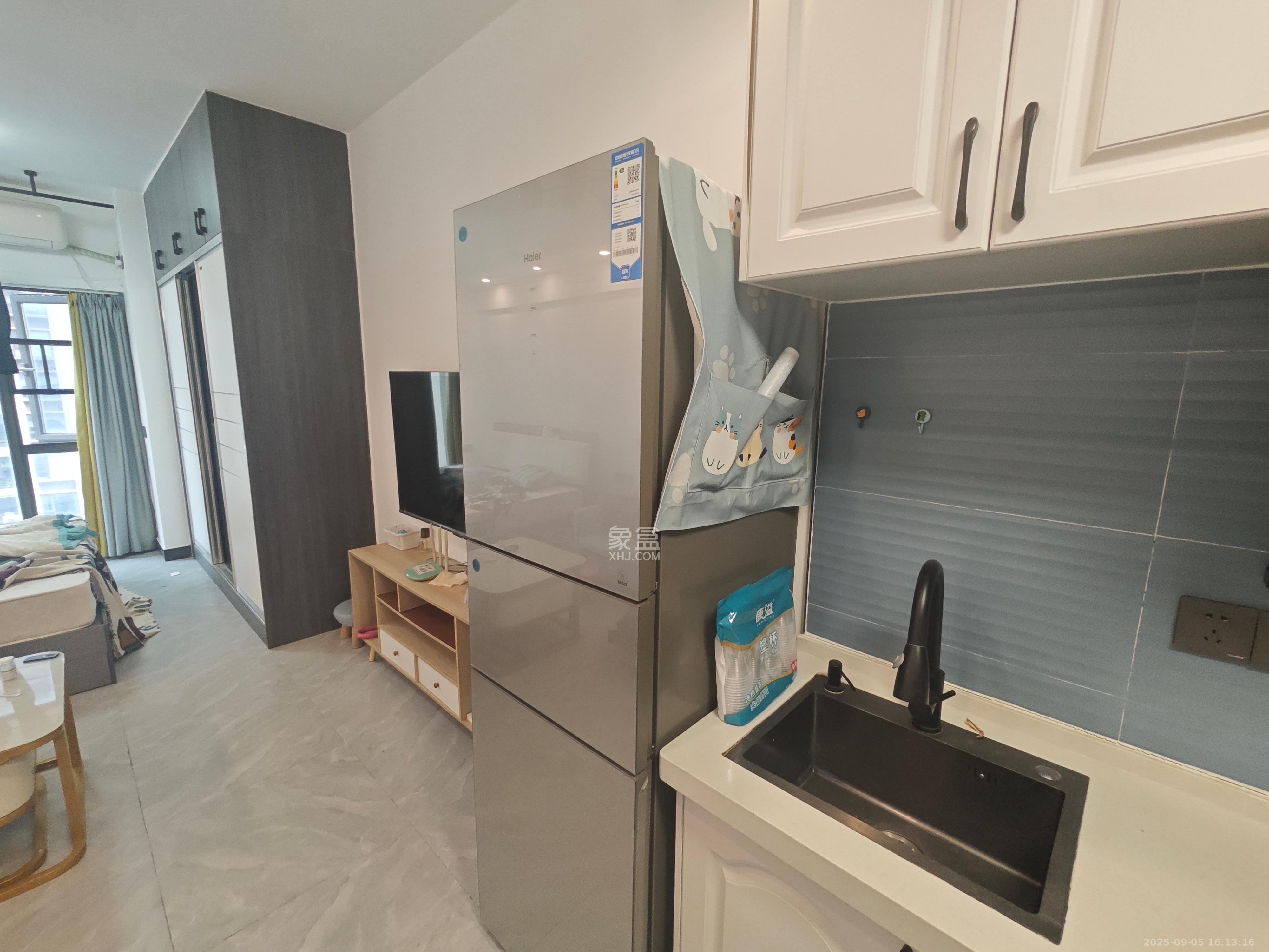 佳兆业云顶梅溪湖(佳兆业梅溪荟) 1室1厅1卫 1350.0元/月 佳兆业云顶梅溪湖(佳兆业梅溪荟) 1室1厅1卫 1350.0元/月室内图