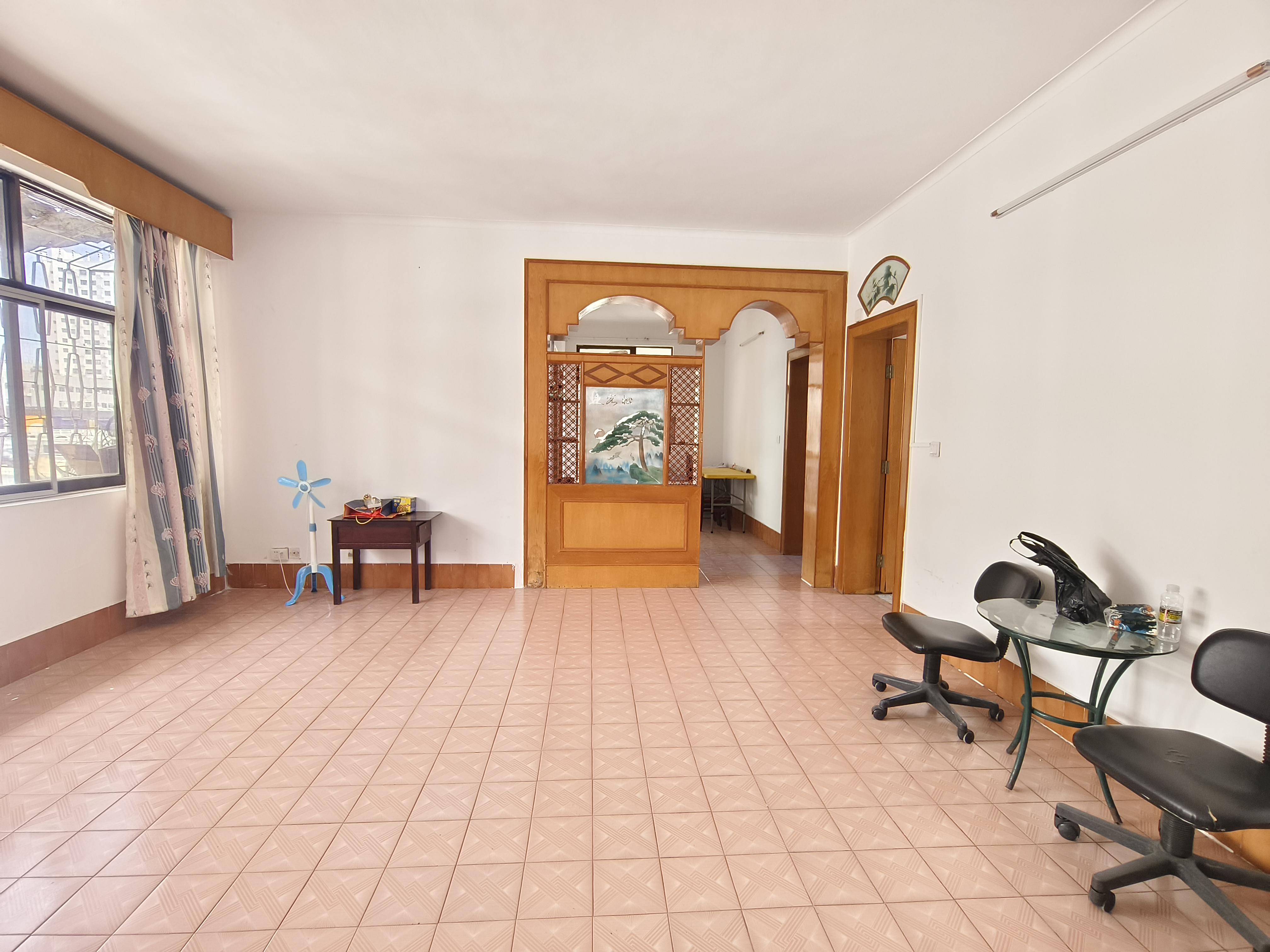 复转军官公寓 3室2厅1卫 1700.0元/月 复转军官公寓 3室2厅1卫 1700.0元/月室内图