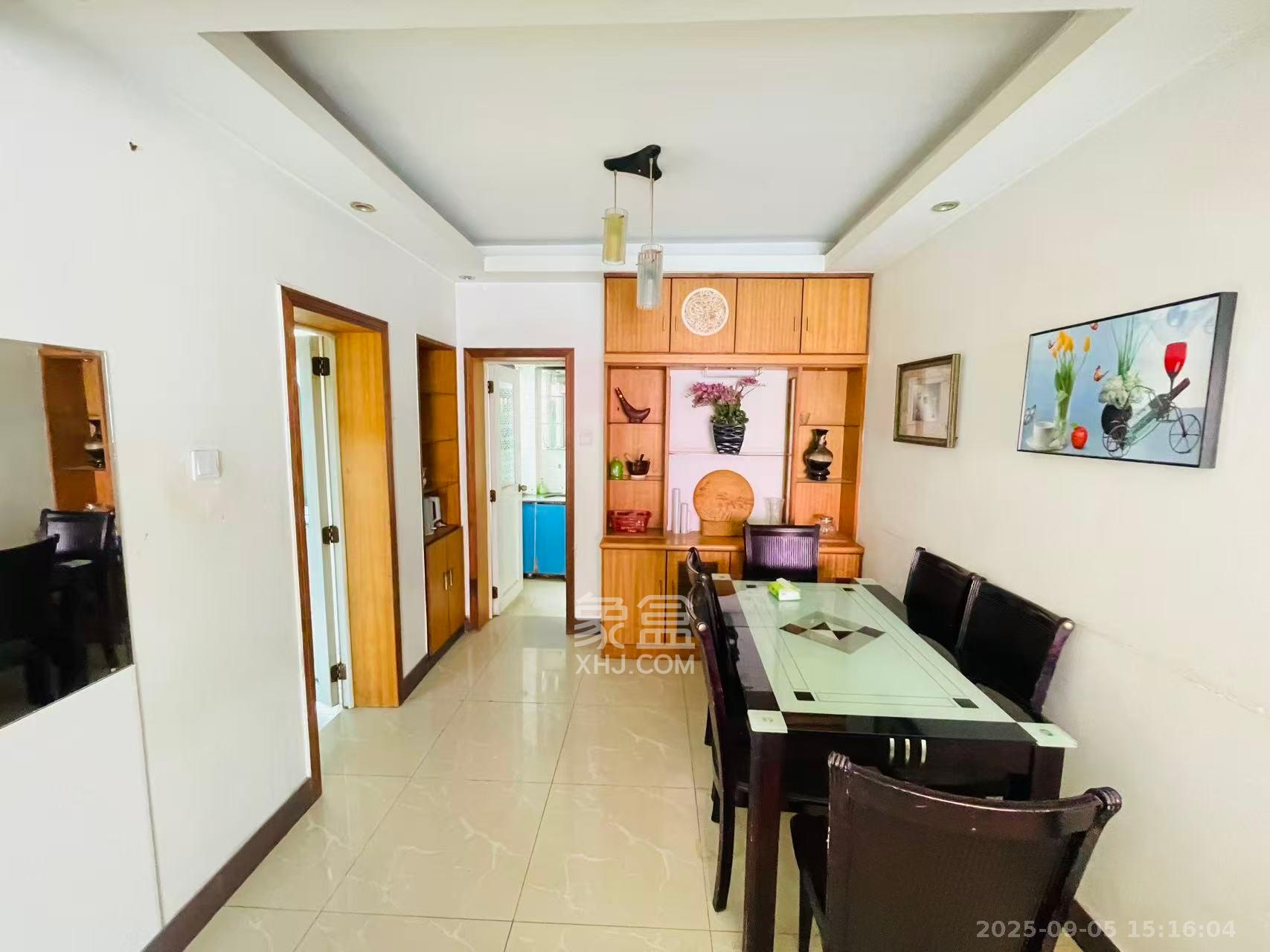 东方新城 1室0厅0卫 2500.0元/月 东方新城 1室0厅0卫 2500.0元/月室内图