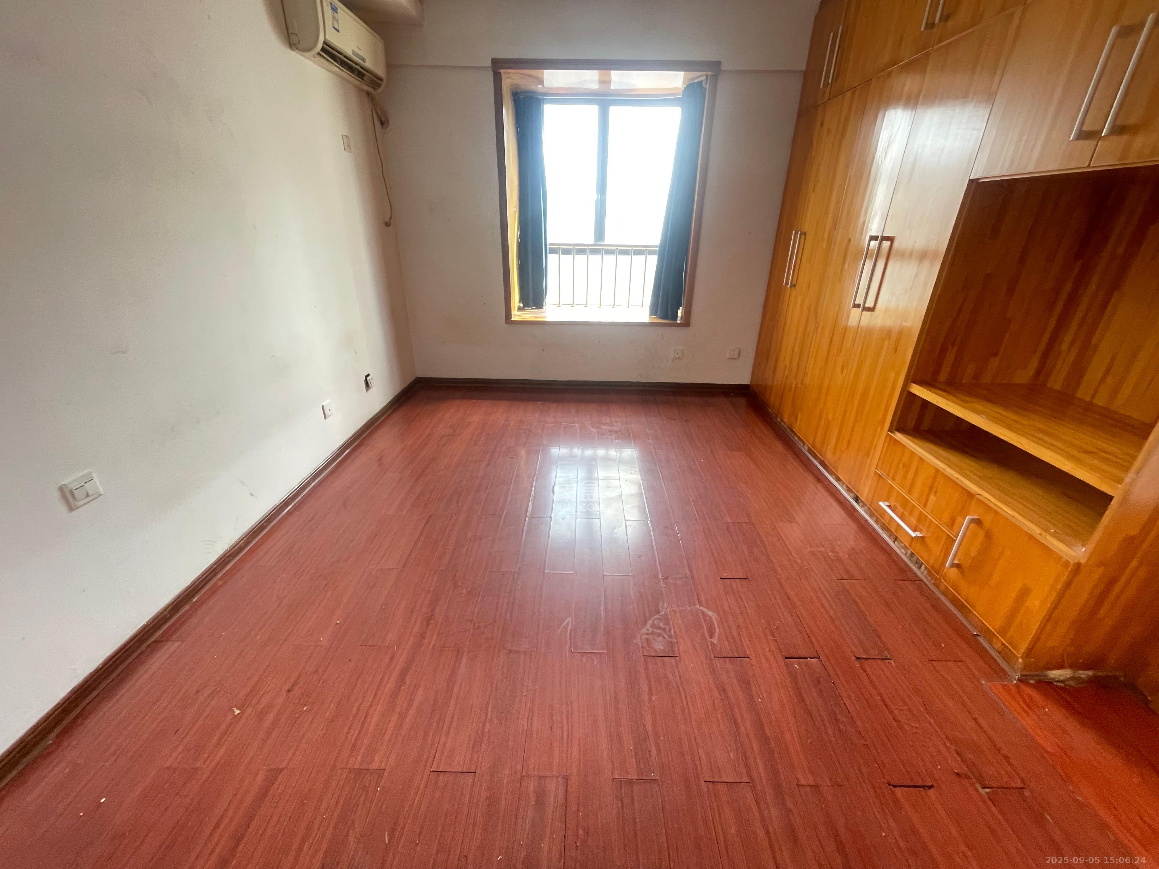 长宝1667 3室2厅1卫 4000.0元/月 长宝1667 3室2厅1卫 4000.0元/月室内图