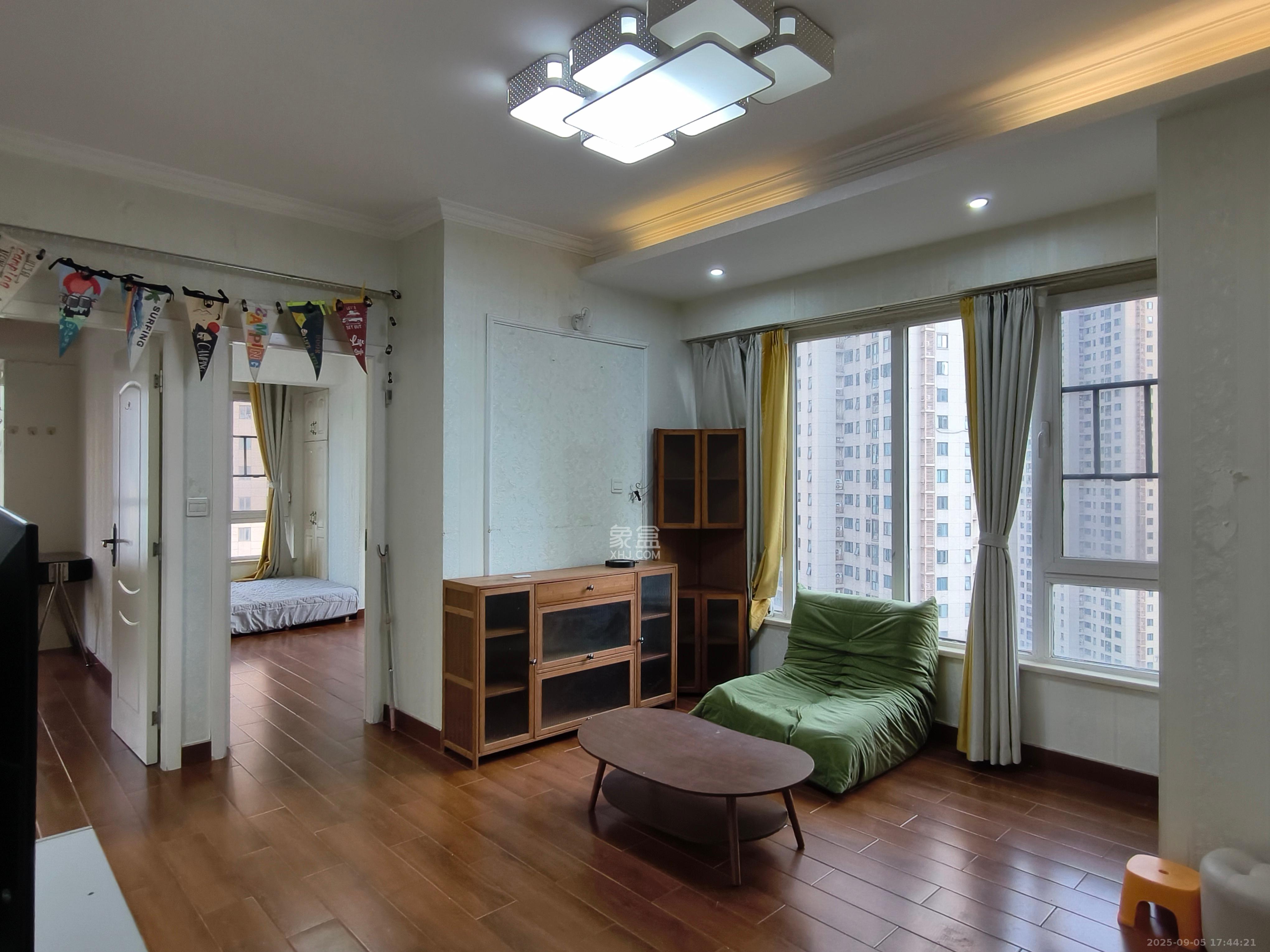 北辰三角洲E3区  1室1厅1卫    2600.0元/月 北辰三角洲E3区  1室1厅1卫    2600.0元/月室内图