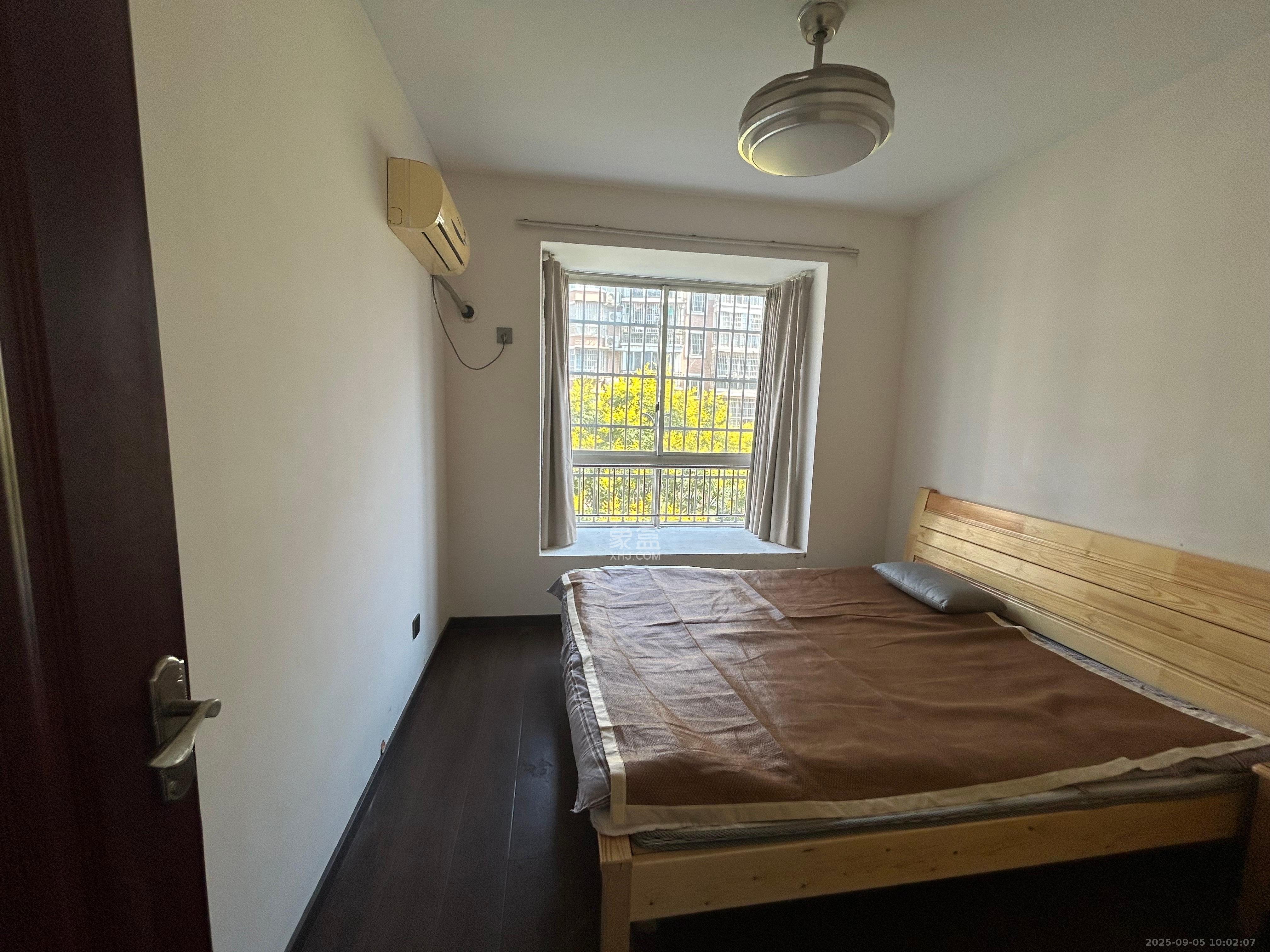 福乐康城 3室2厅1卫 2600.0元/月 福乐康城 3室2厅1卫 2600.0元/月室内图