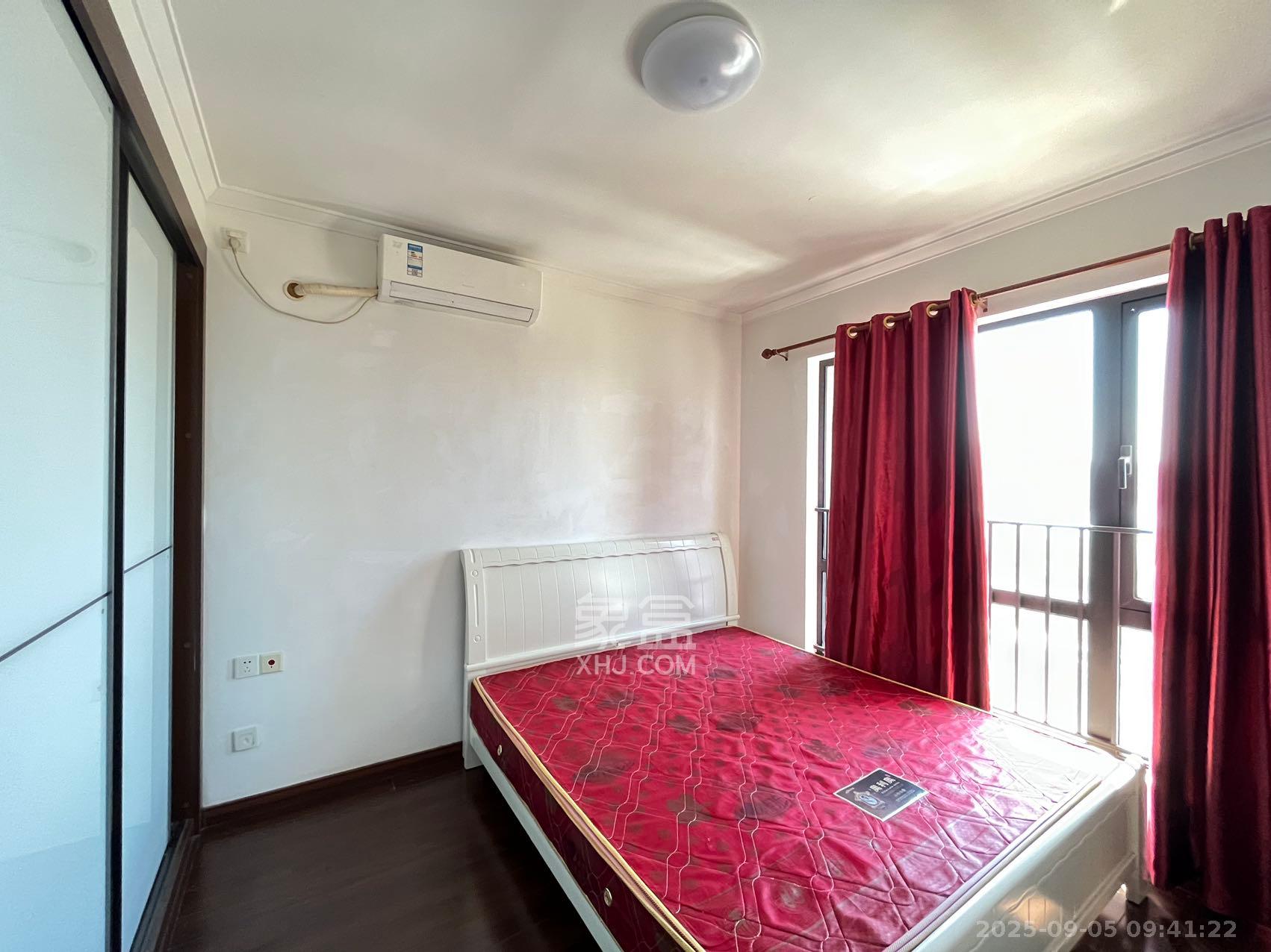 万科金域缇香  3室2厅1卫    3200.0元/月 万科金域缇香  3室2厅1卫    3200.0元/月室内图