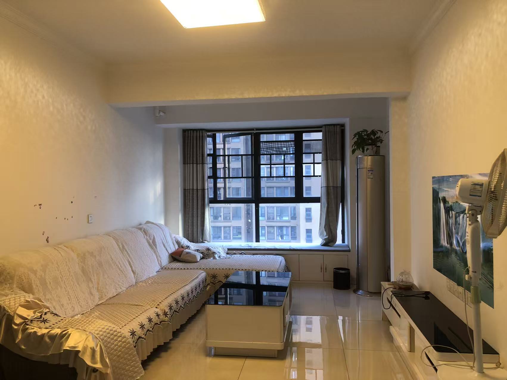 五矿万境水岸三期  2室2厅1卫    2300.0元/月 五矿万境水岸三期  2室2厅1卫    2300.0元/月户型图