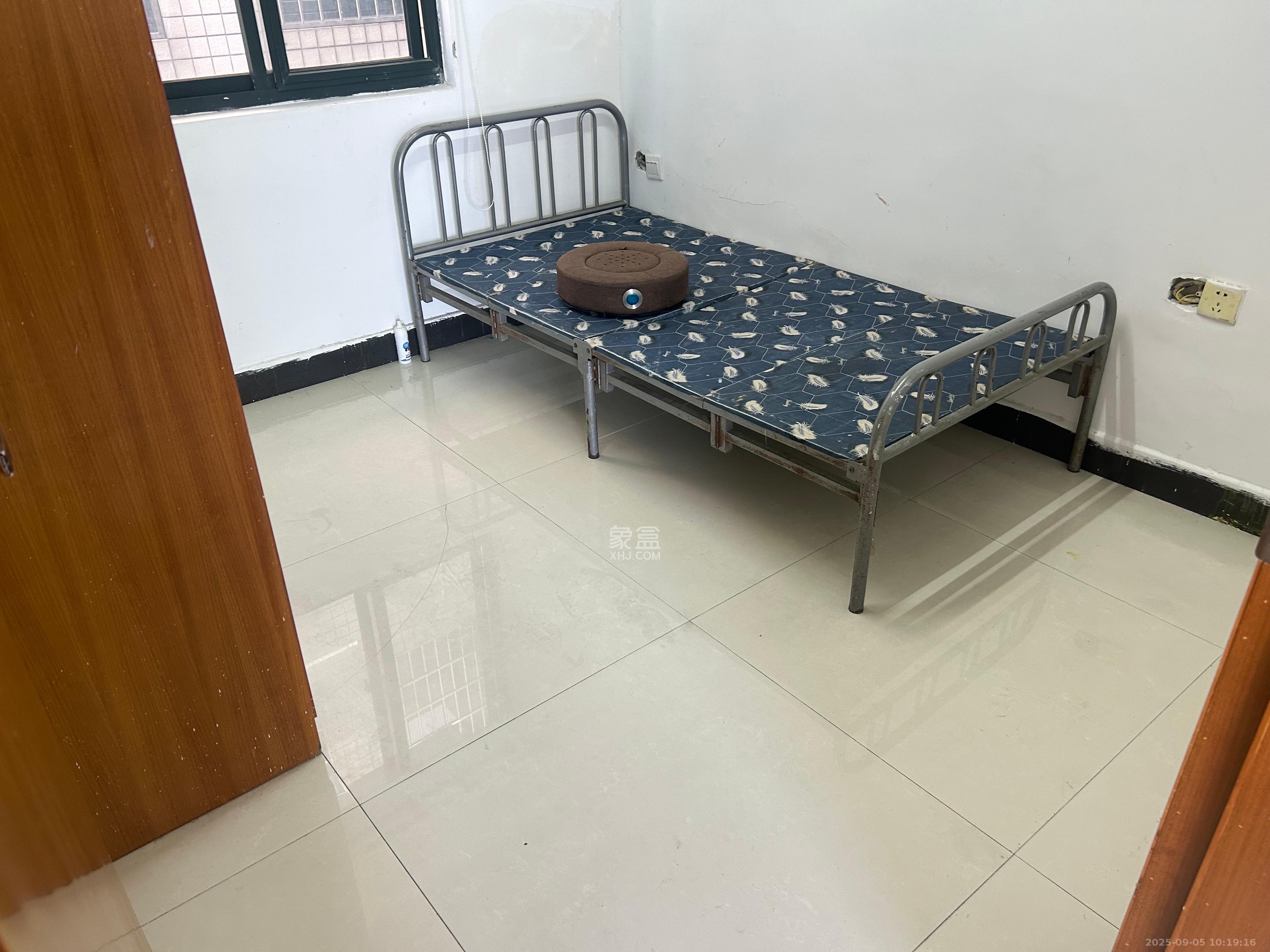 上东印象  2室2厅1卫    2200.0元/月室内图