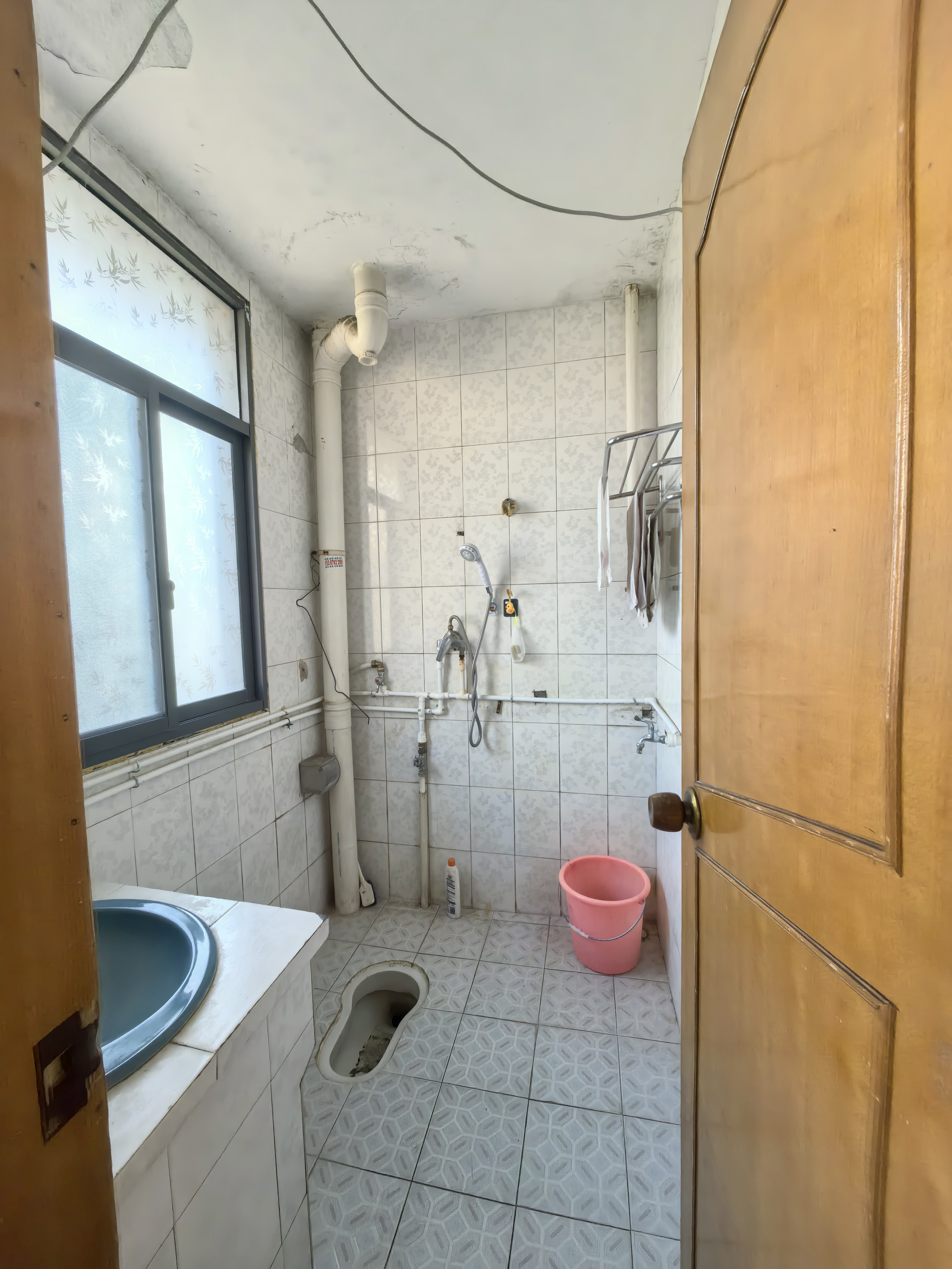 涟邵矿物局家属楼  2室1厅1卫    900.0元/月室内图